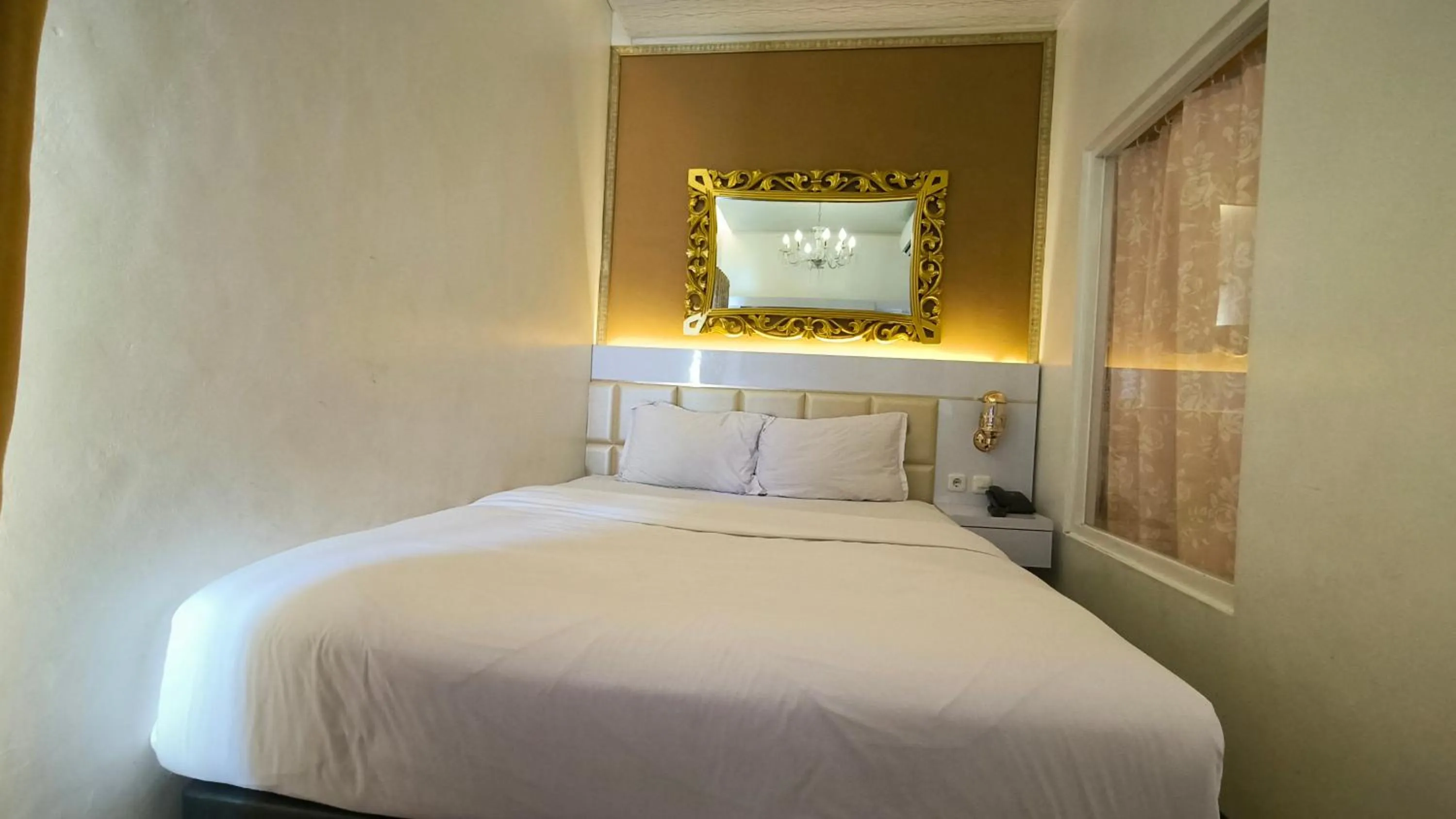 Bed in Premier Exclusive Guesthouse