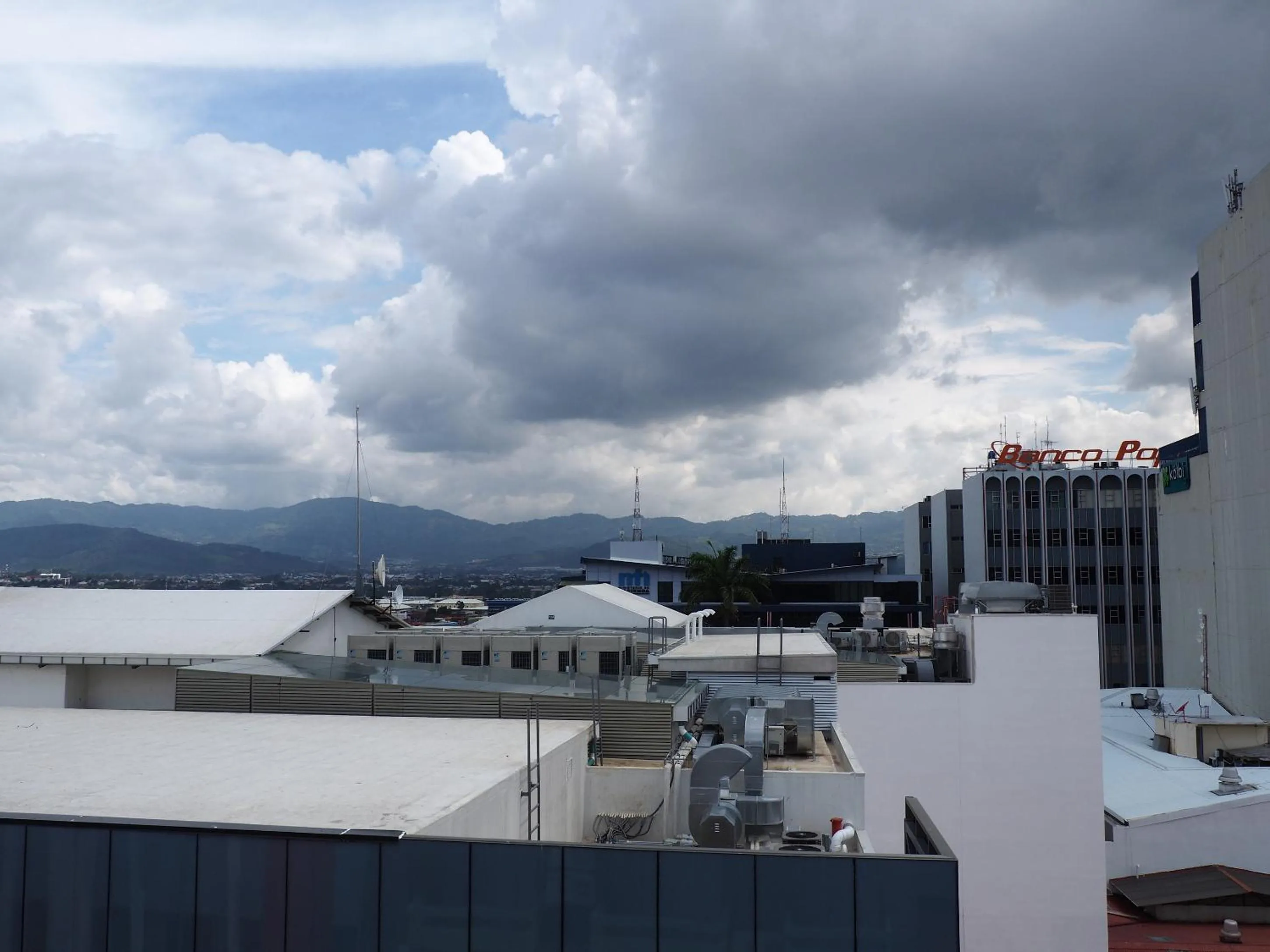 Nuevo Maragato Hotel & Hostel