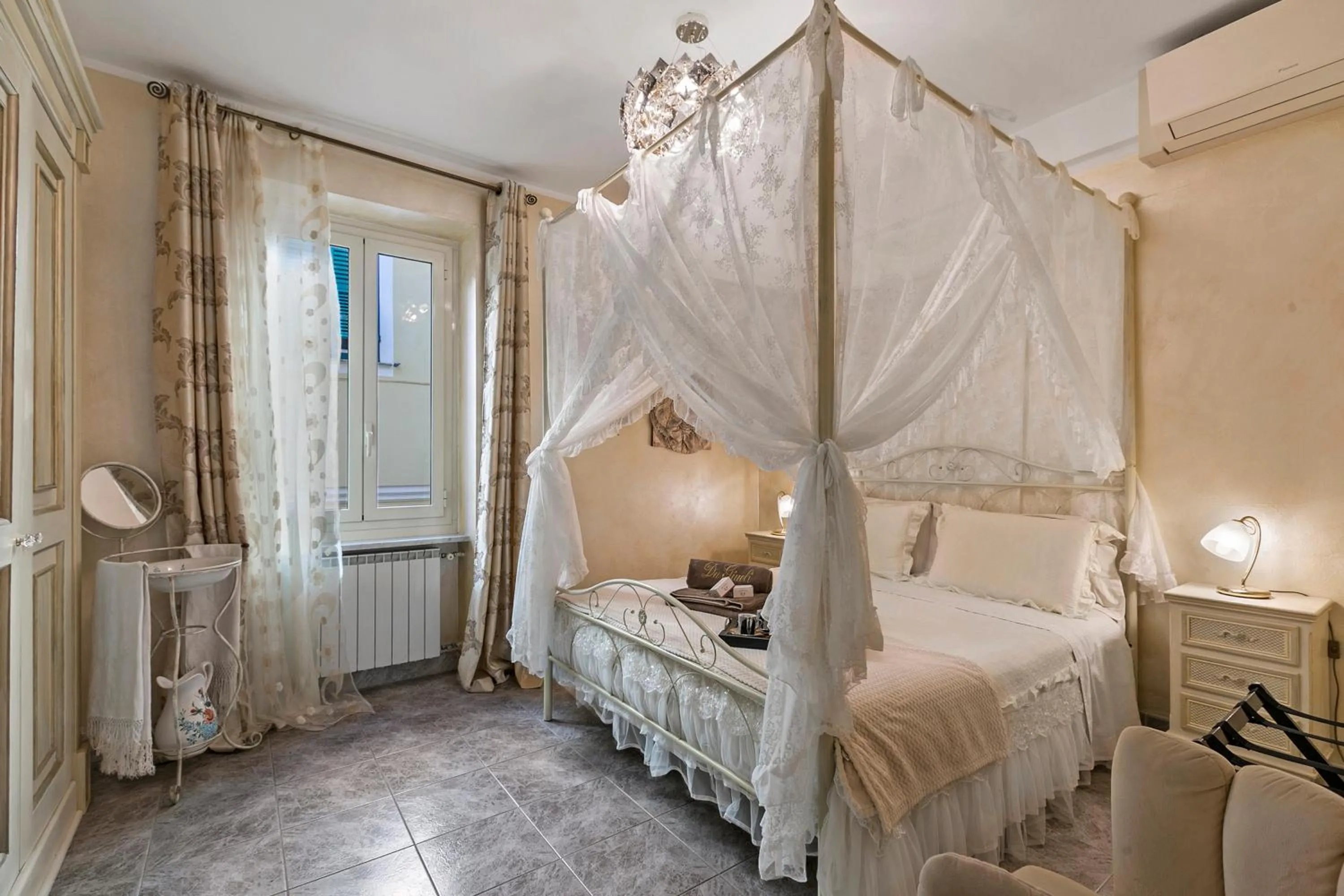 Bed in B&B Da Giueli Rooms On The Seafront