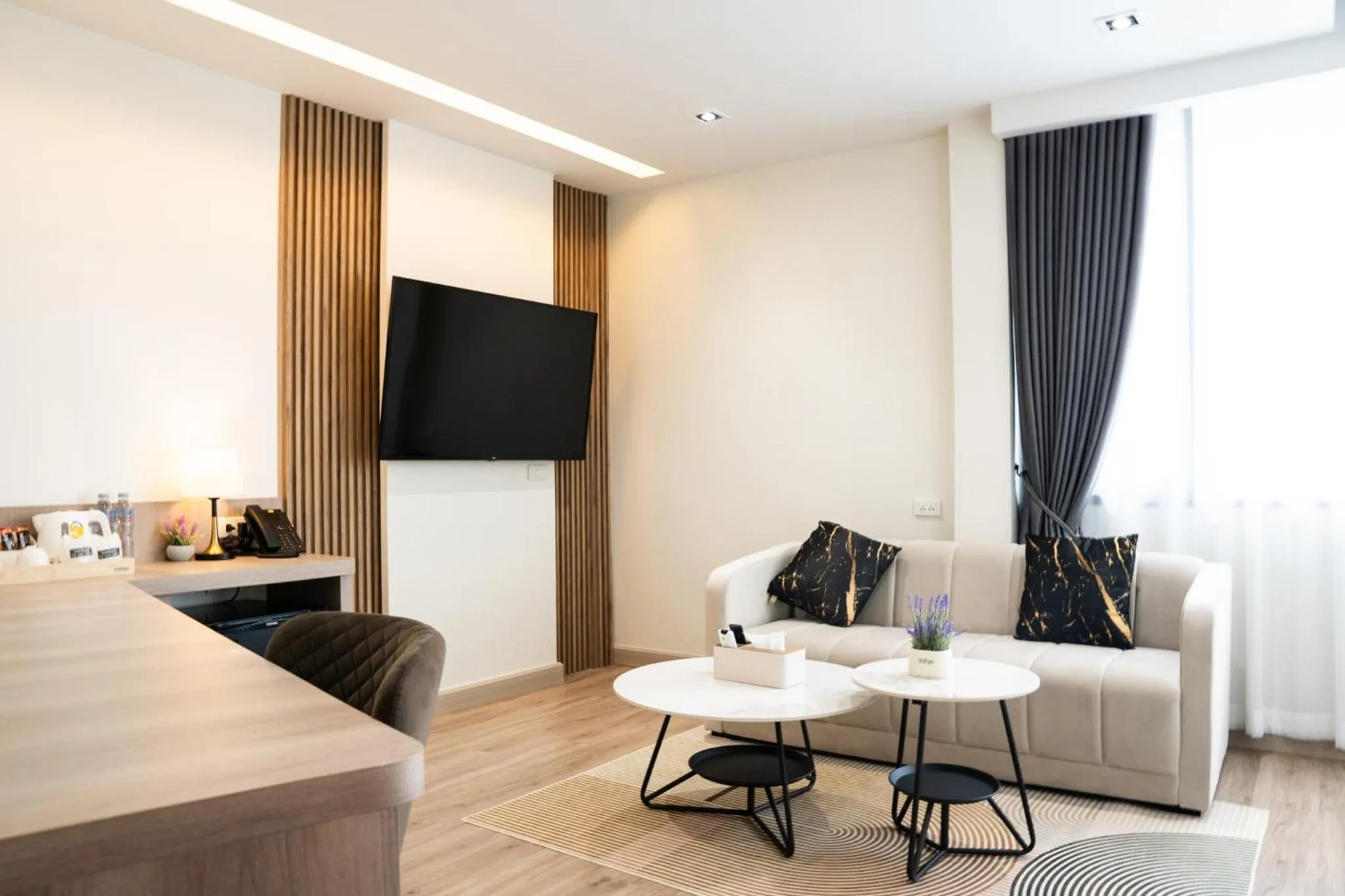 Seating area, Bed in indigo Hotel Hatyai 1 Phet Kasem Road