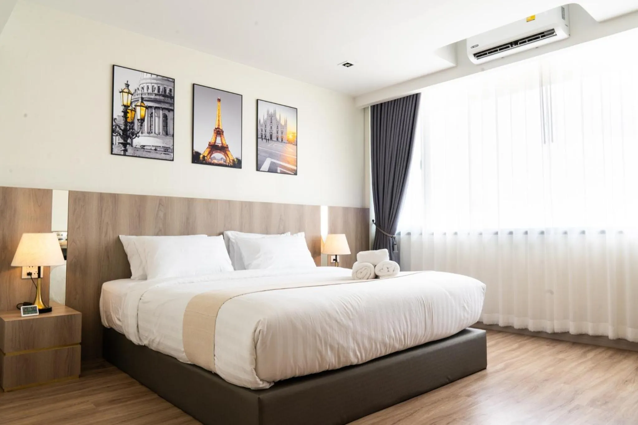 Photo of the whole room, Bed in indigo Hotel Hatyai 1 Phet Kasem Road