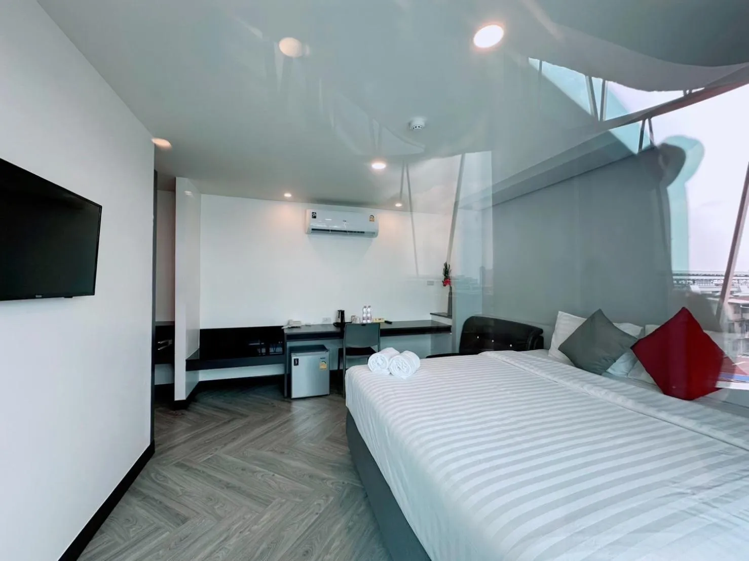 Bedroom, Bed in 14 Sathorn Hotel