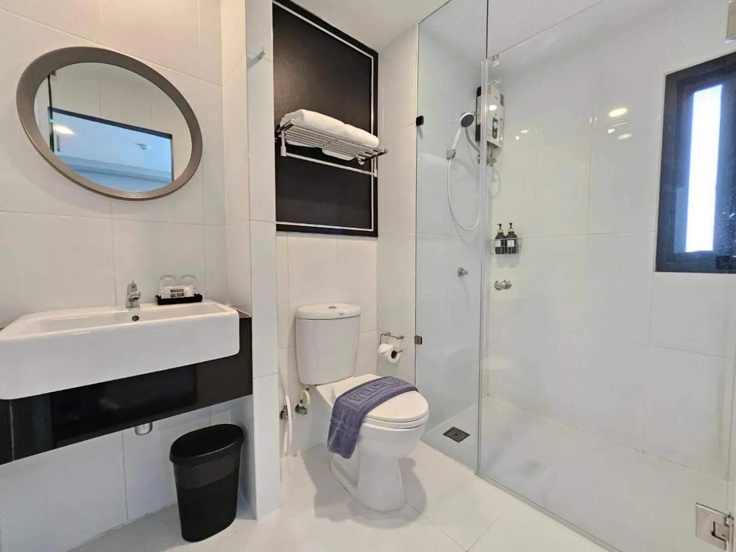 Shower in 14 Sathorn Hotel