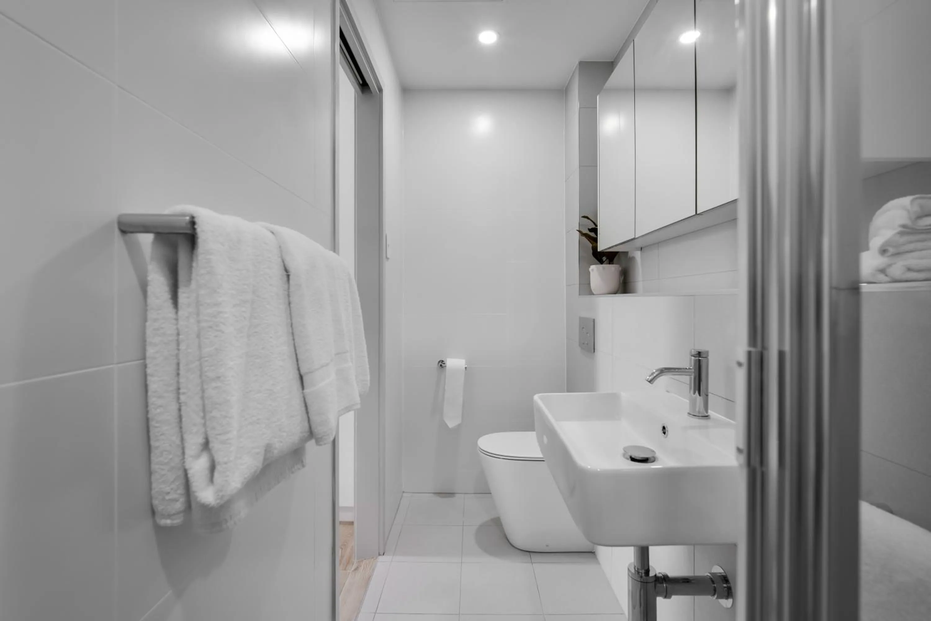 Bathroom in Belmoral Corporate Suites