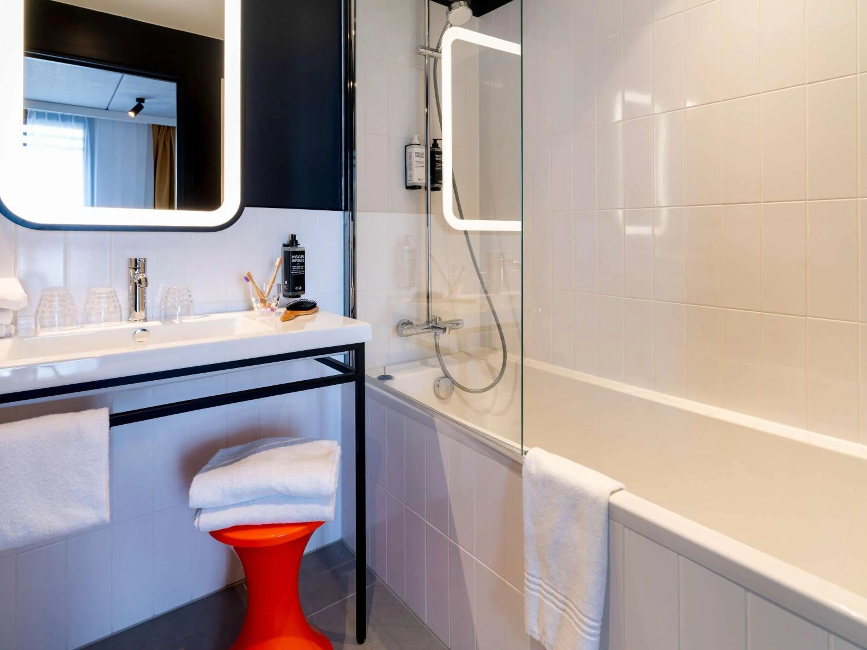 Premium Family Room in ibis Styles Paris Villejuif