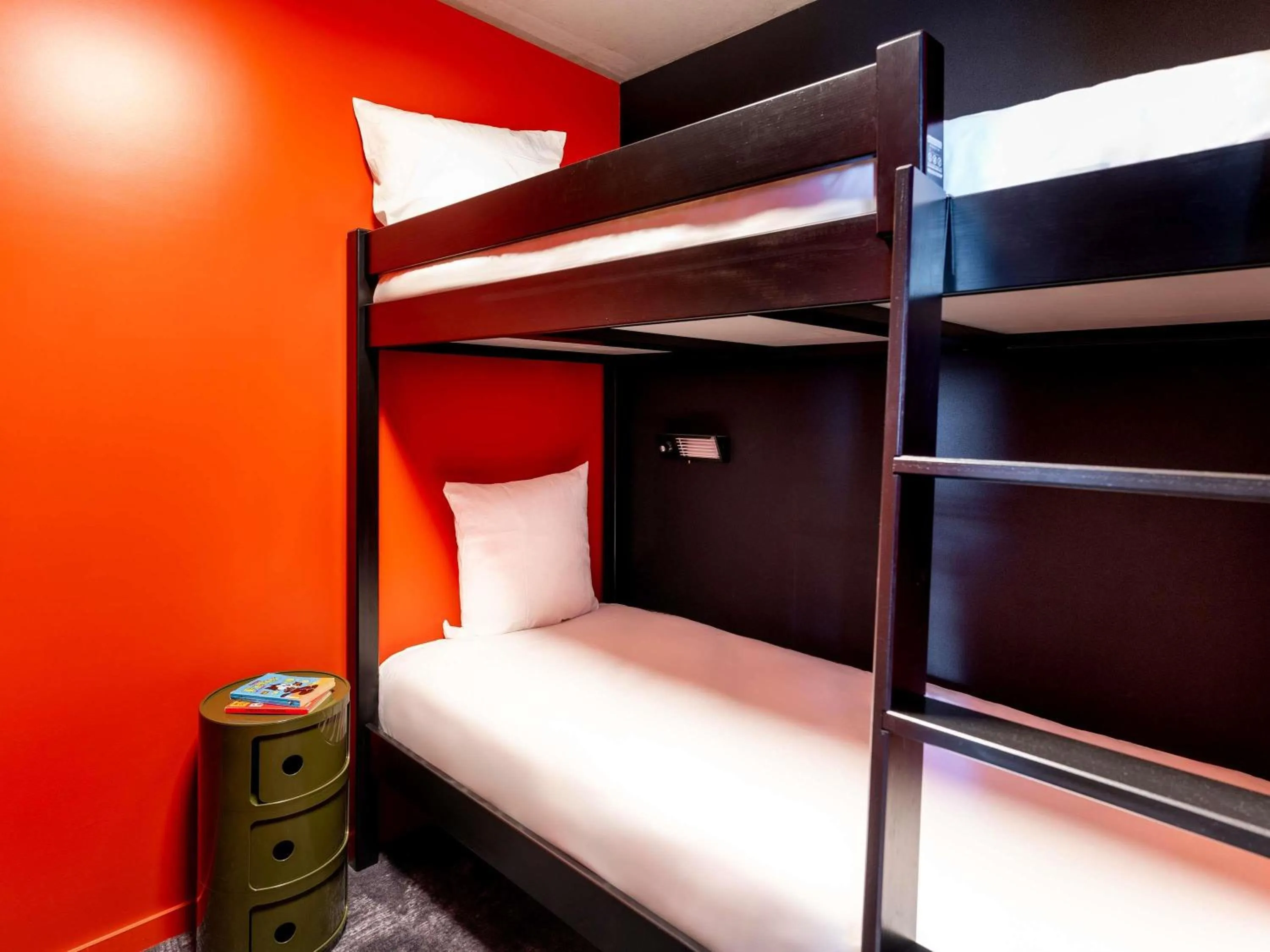 Bedroom, Bed in ibis Styles Paris Villejuif