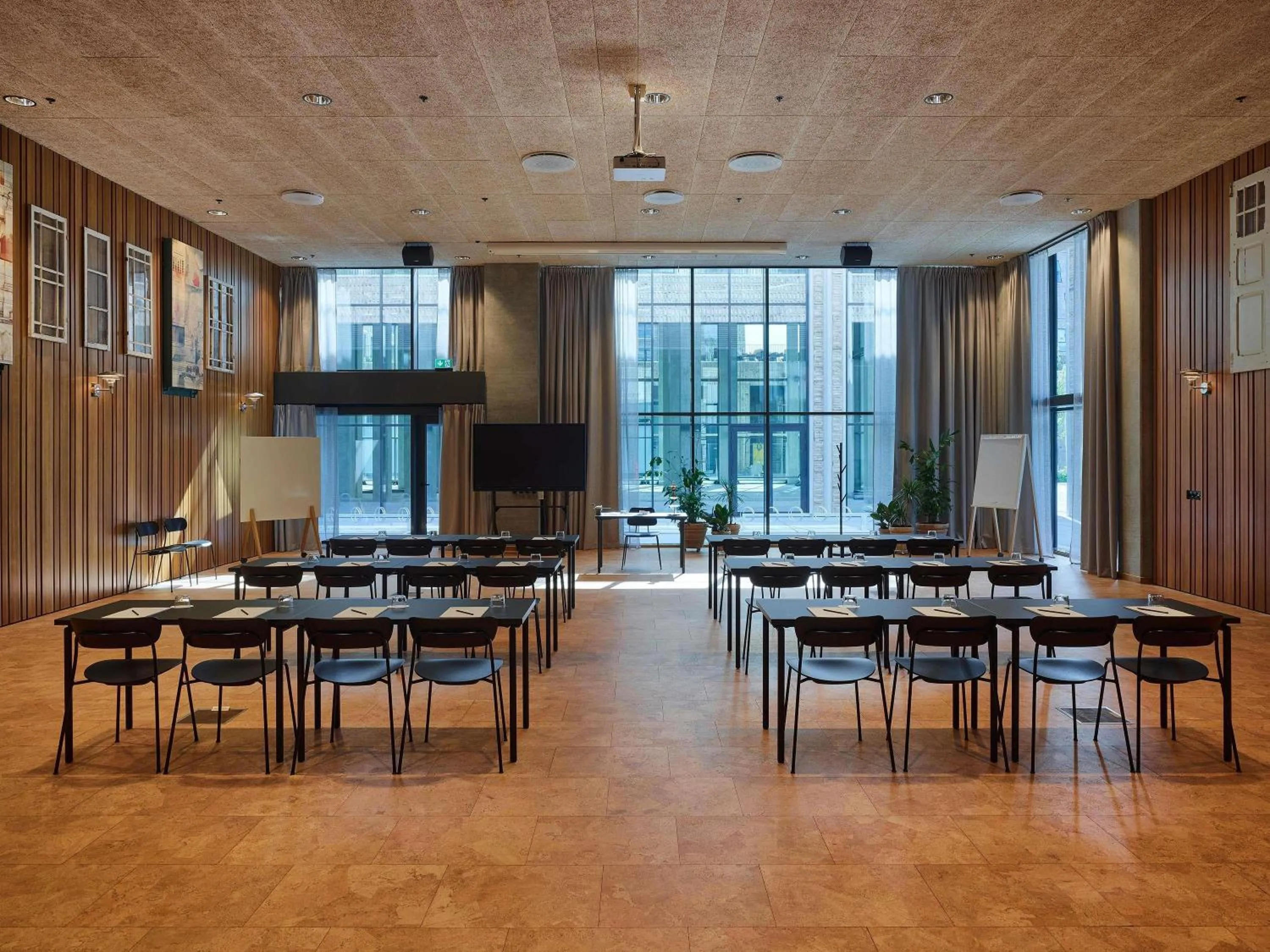 Meeting/conference room in 25hours Hotel Paper Island