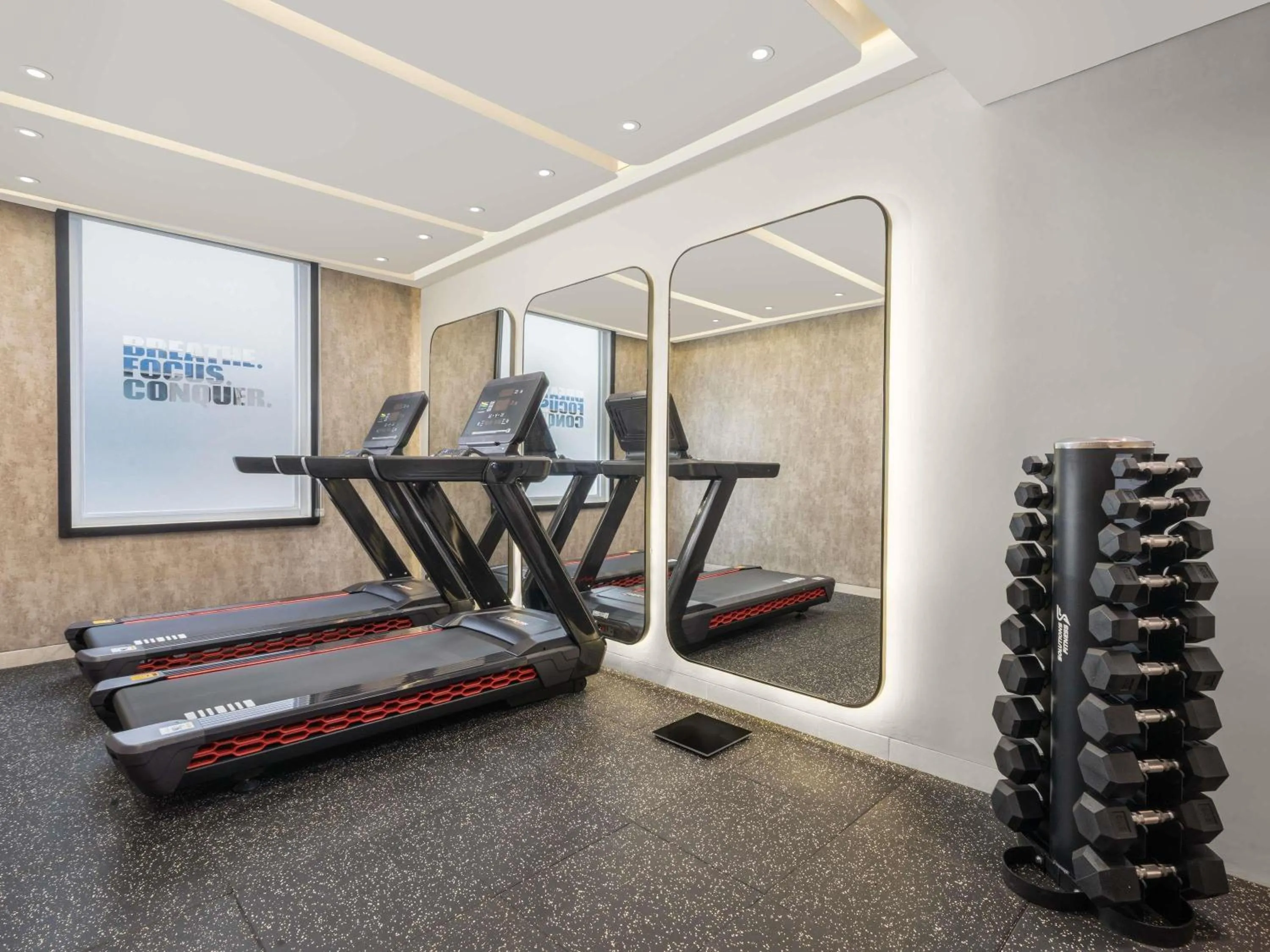 Property building in ibis Jakarta Raden Saleh