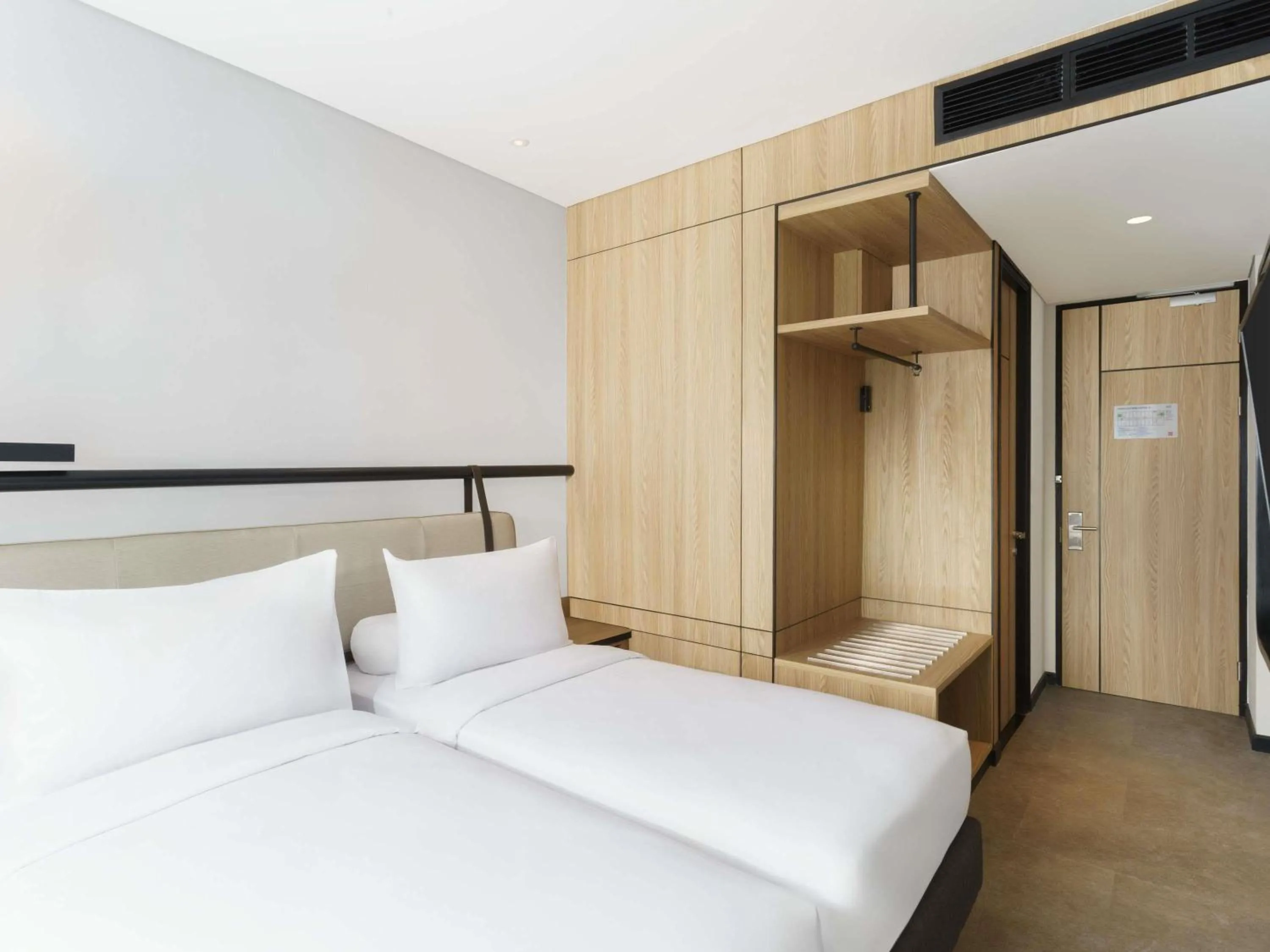 Bedroom, Bed in ibis Jakarta Raden Saleh