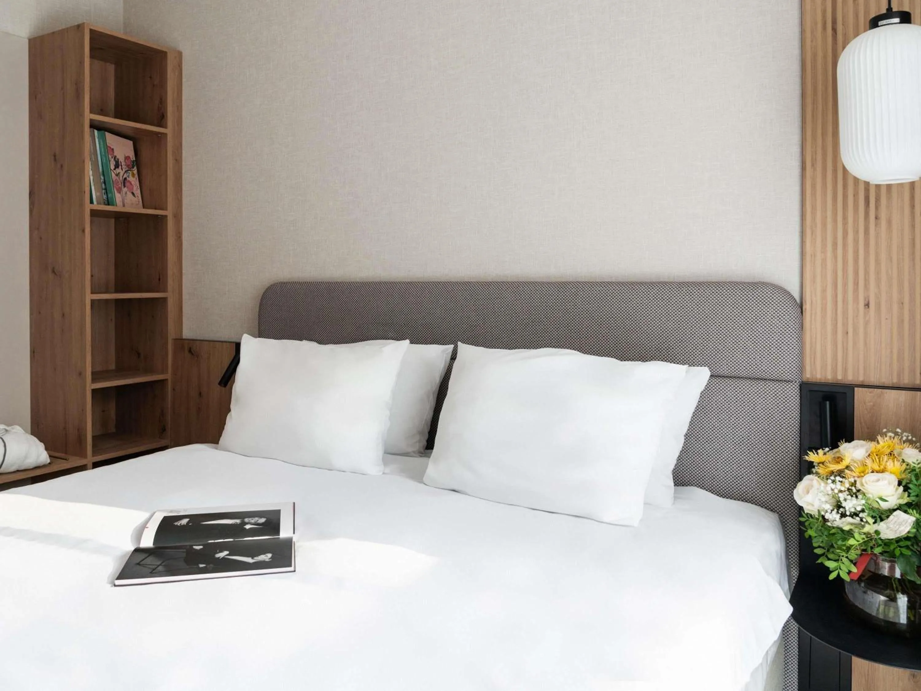 Bedroom, Bed in Mövenpick Resort & Spa Karpacz