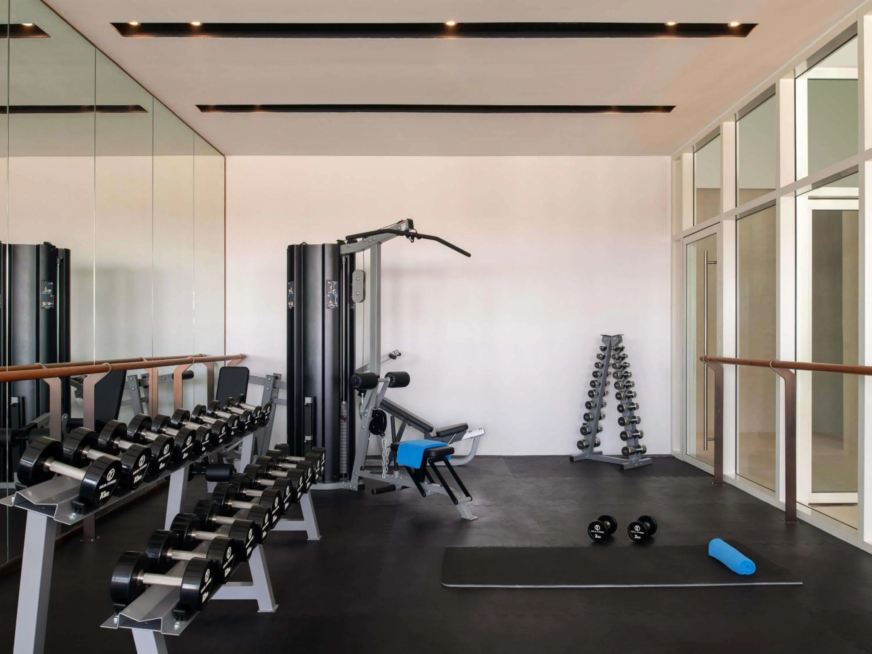 Fitness centre/facilities in Novotel Riyadh Sahafa