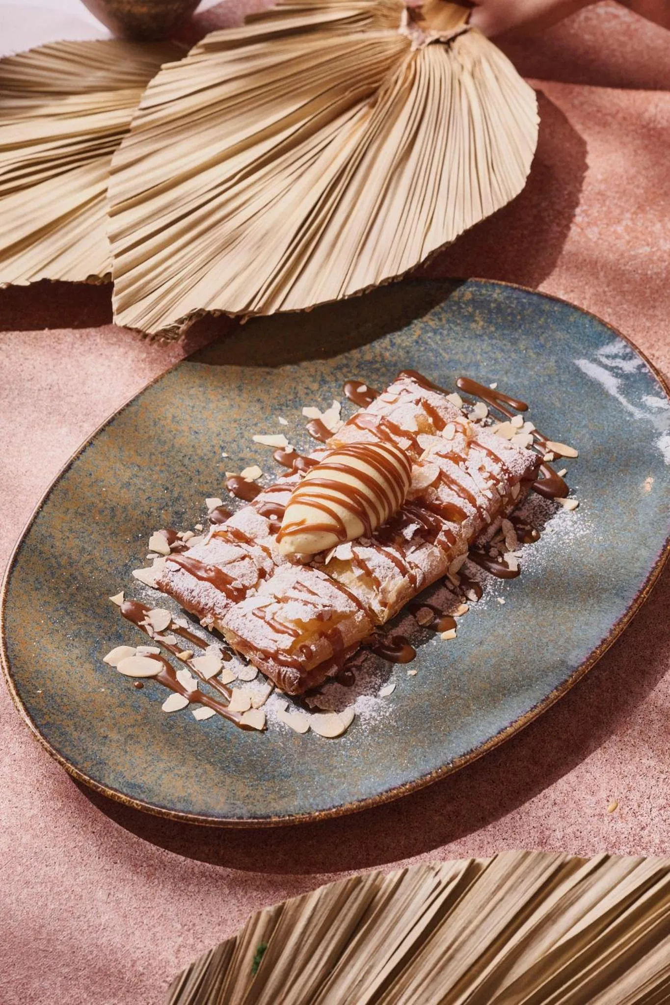 Restaurant/places to eat in Novotel Riyadh Sahafa