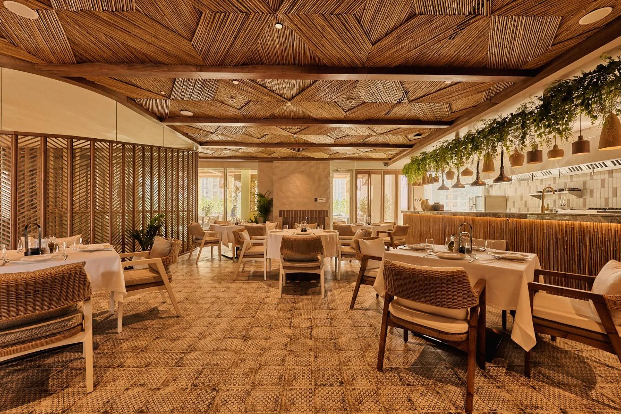 Restaurant/places to eat in Novotel Riyadh Sahafa