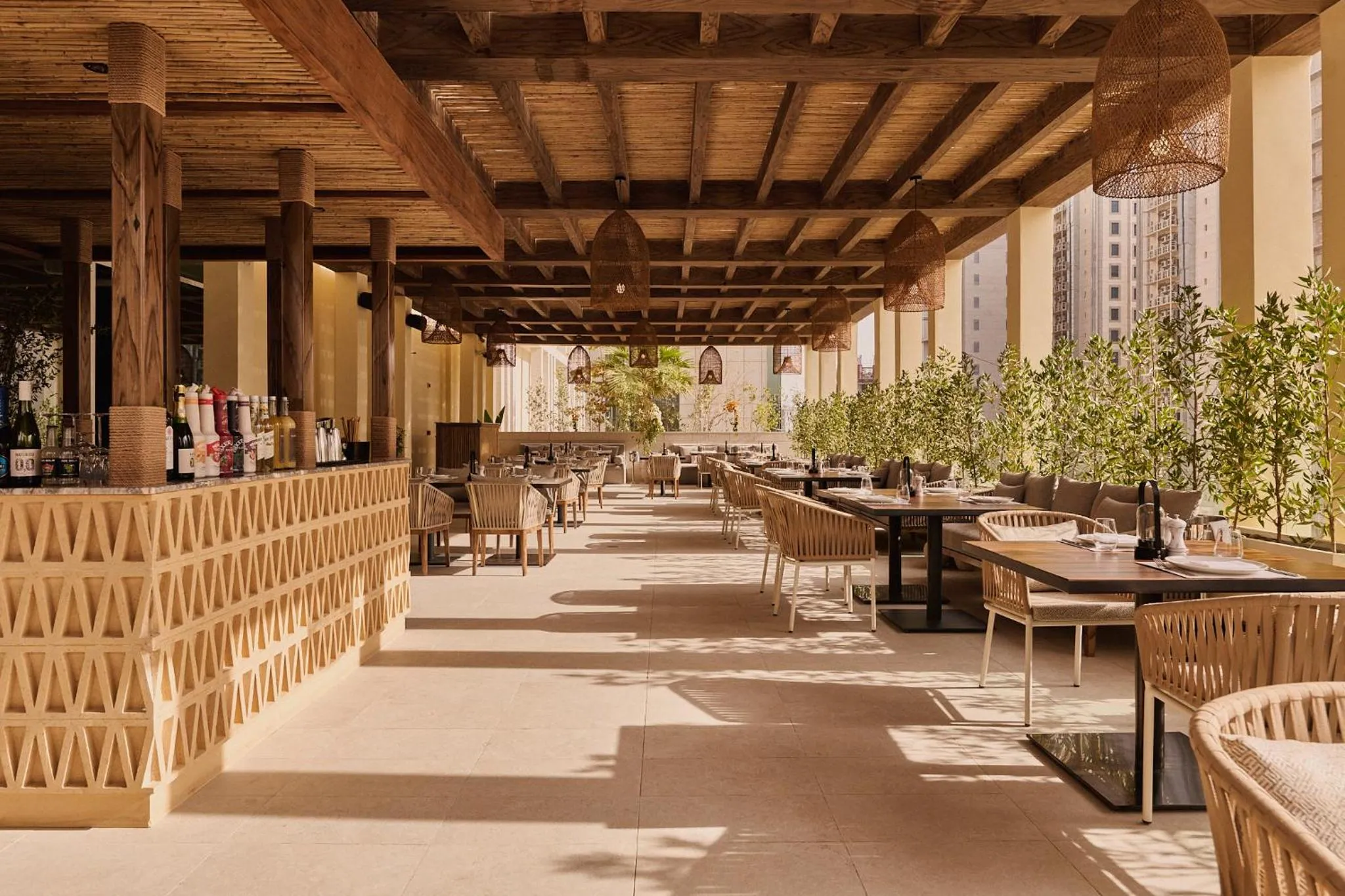 Restaurant/places to eat in Novotel Riyadh Sahafa