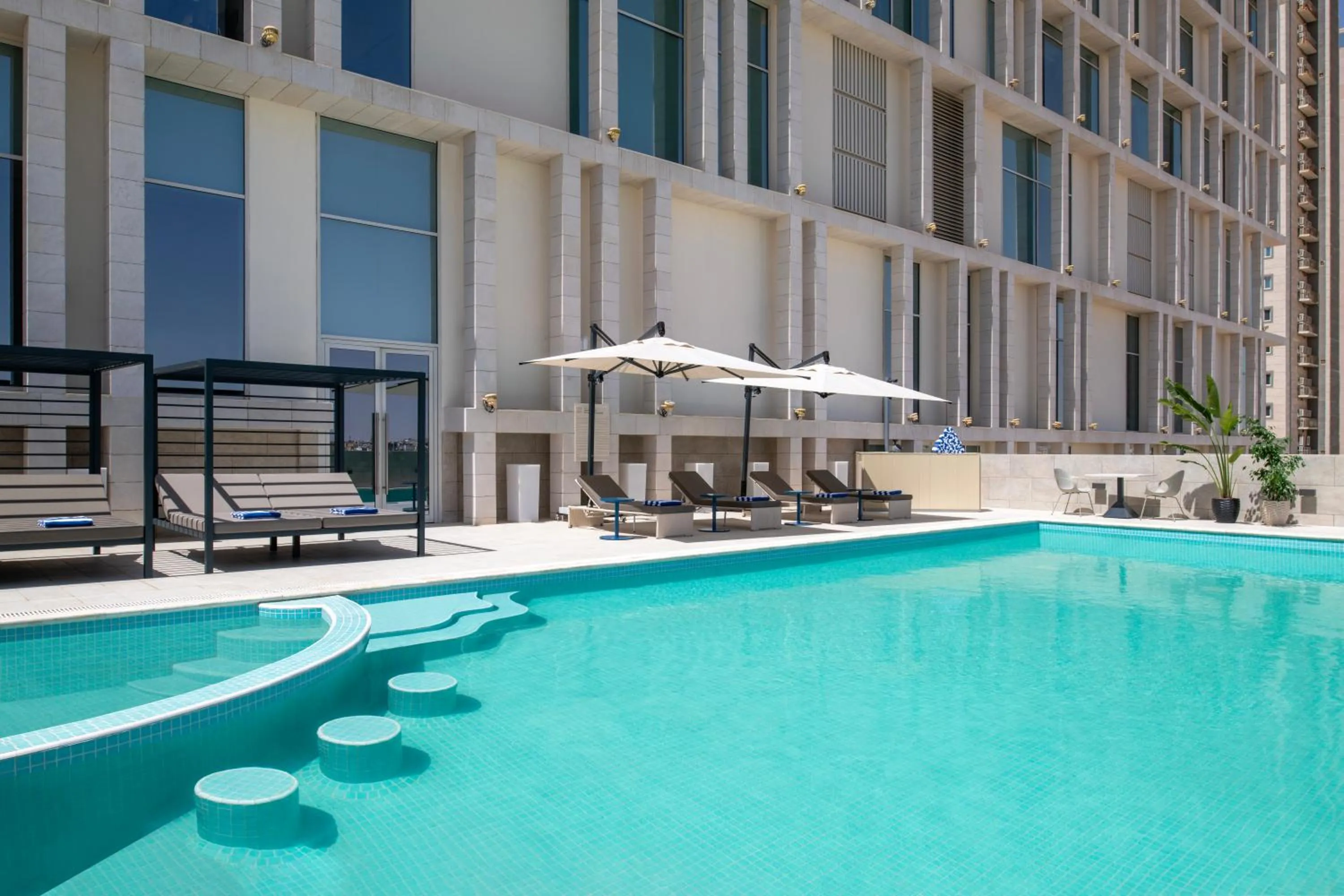 Swimming pool in Novotel Riyadh Sahafa