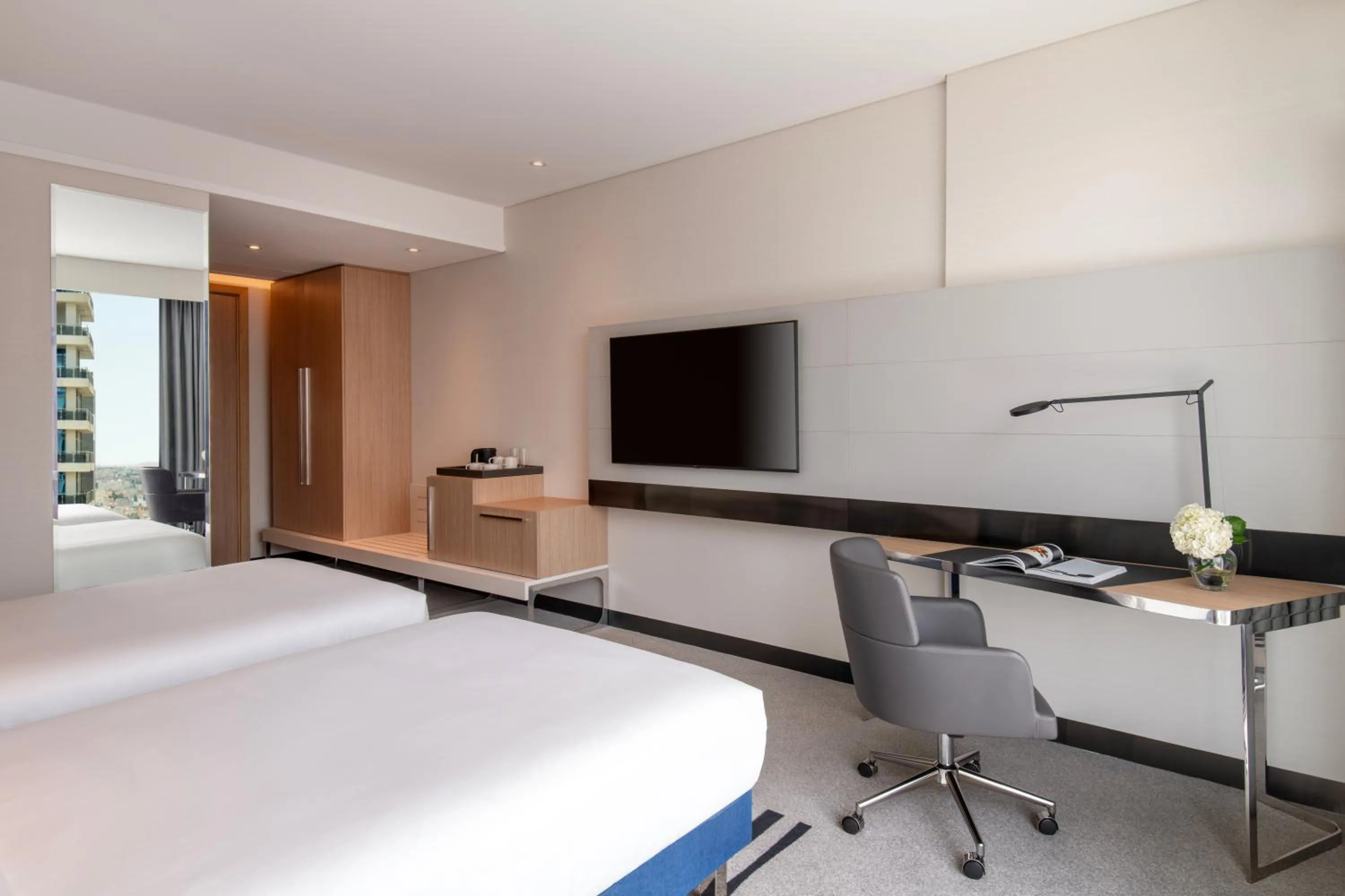 Bedroom, Bed in Novotel Riyadh Sahafa