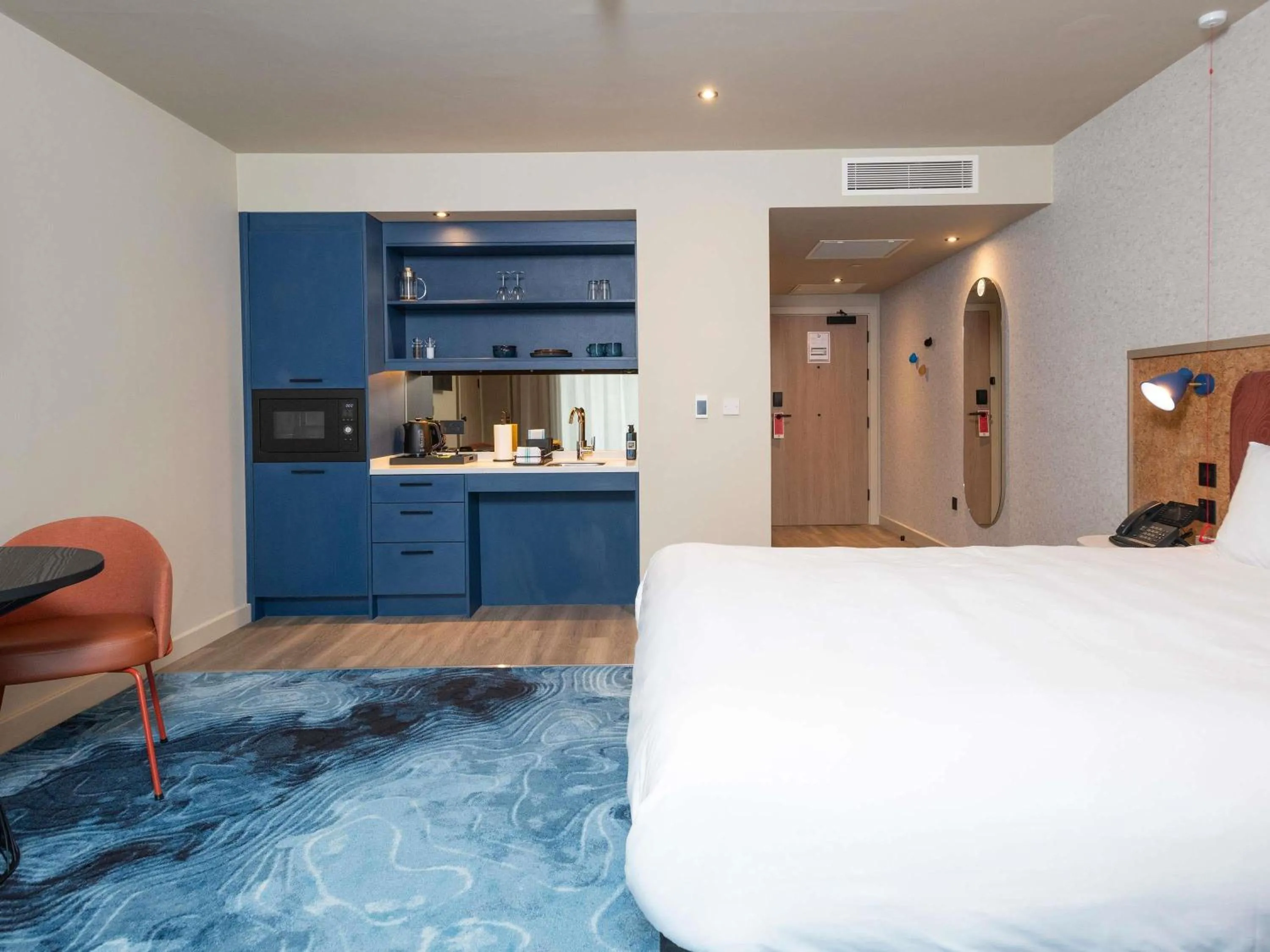 Bedroom, Bed in ibis Styles Burton On Trent