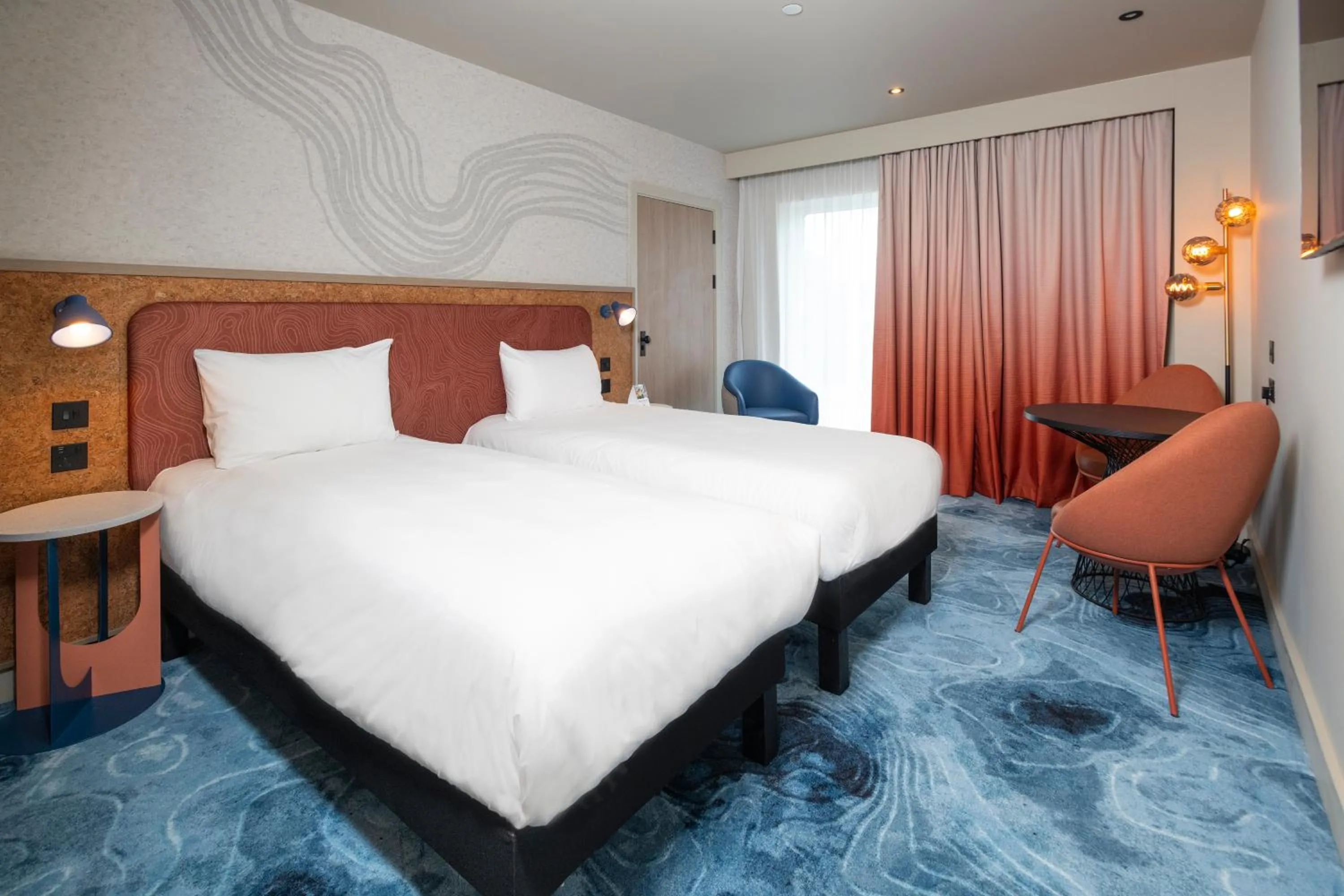 Photo of the whole room, Bed in ibis Styles Burton On Trent