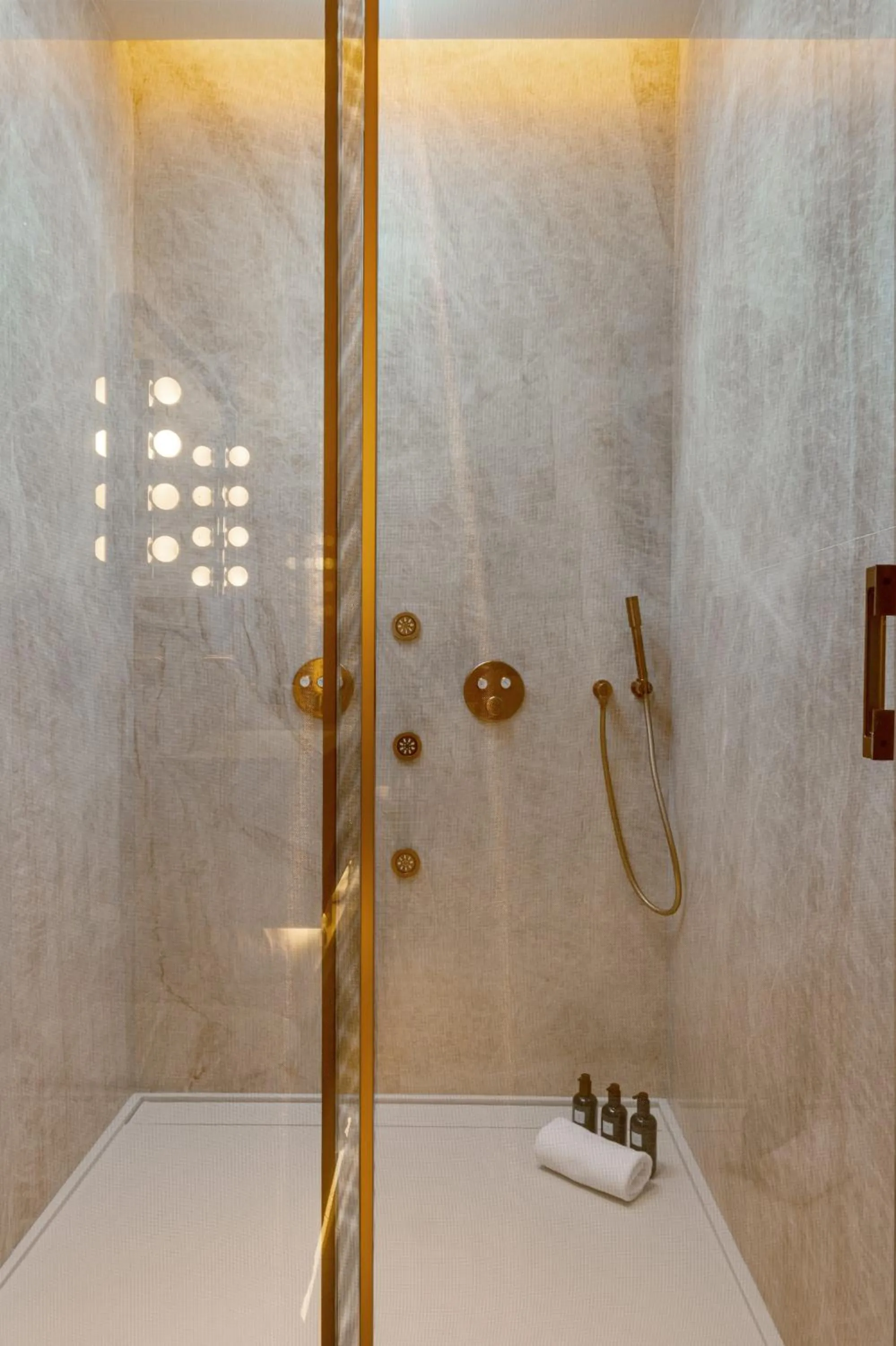 Casa Faraona Luxury Residences