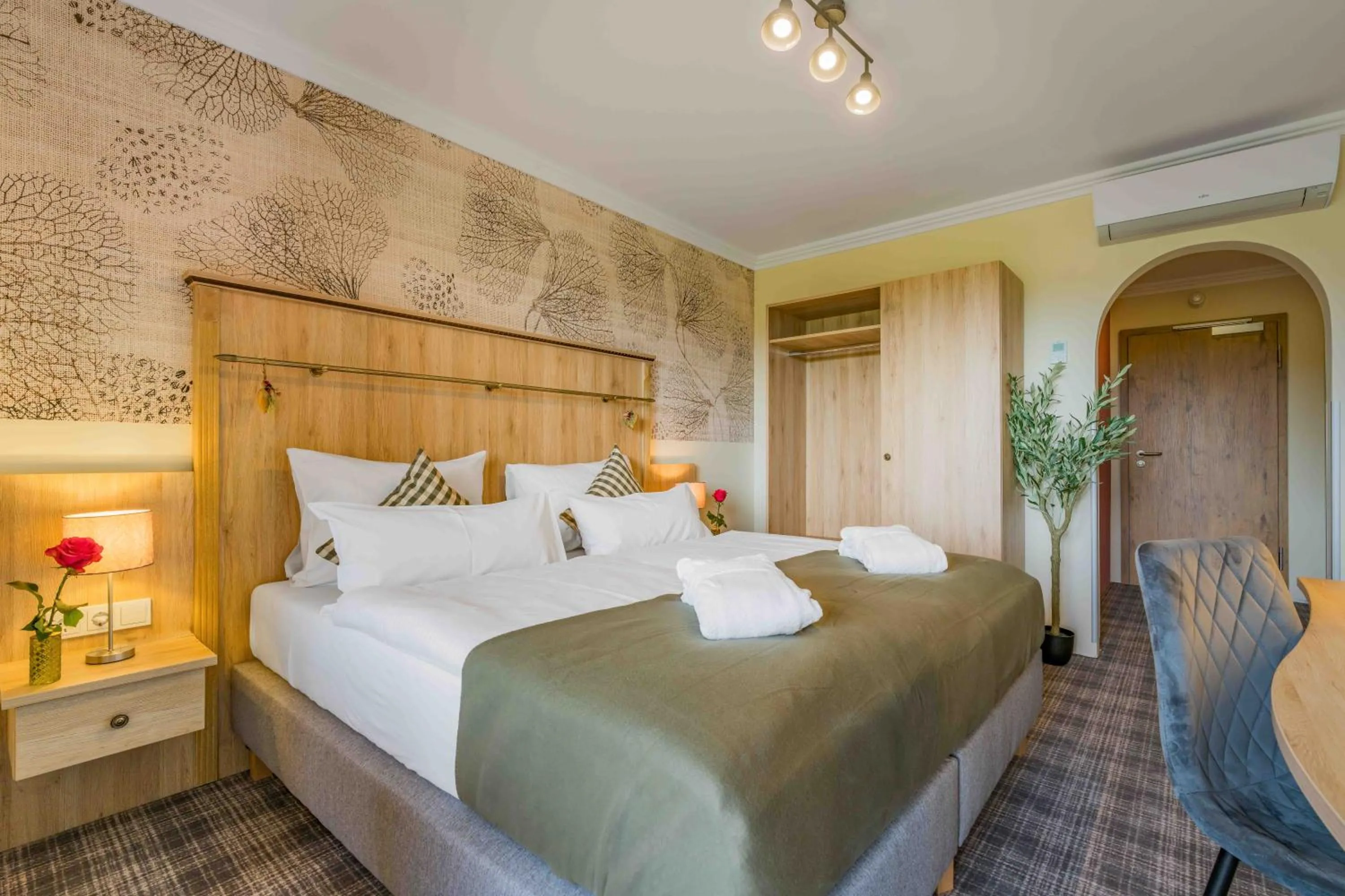 Photo of the whole room, Bed in Chalet An der Brunnader - Ihr perfekter Rückzugsort in der Bayerischen Toskana