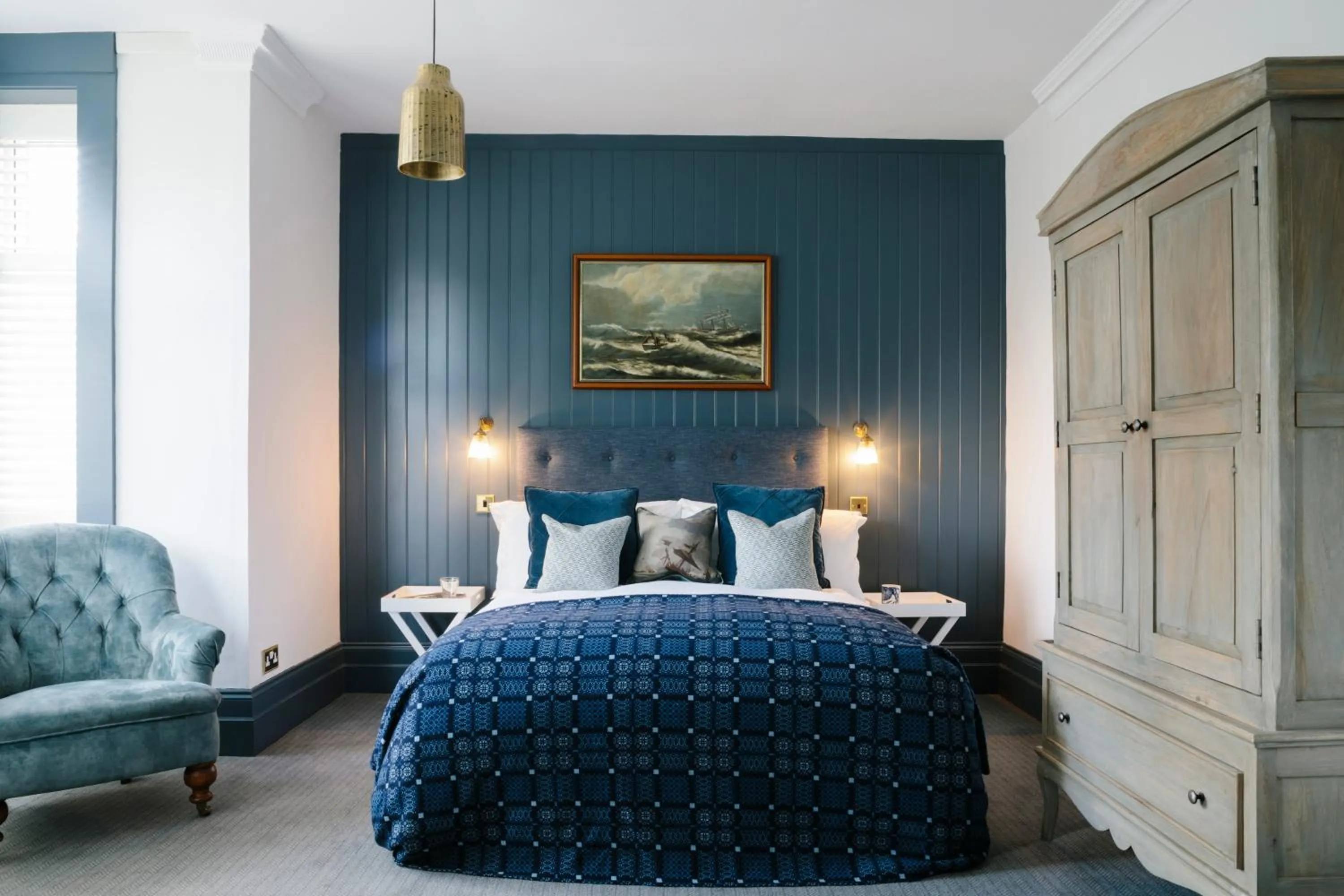 Bed in Merchants Manor Spa