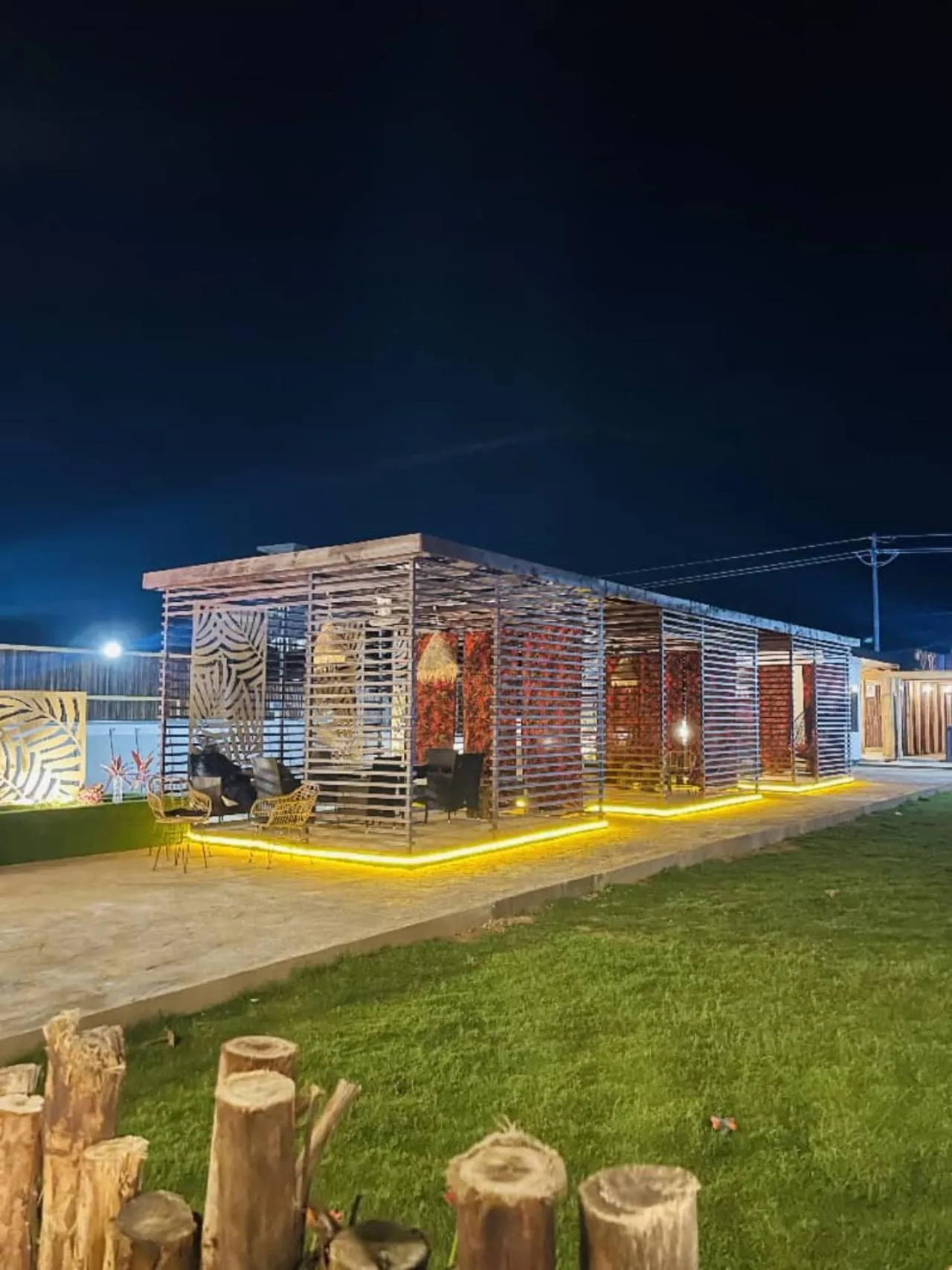 Dream Stay Lodge and Restaurant