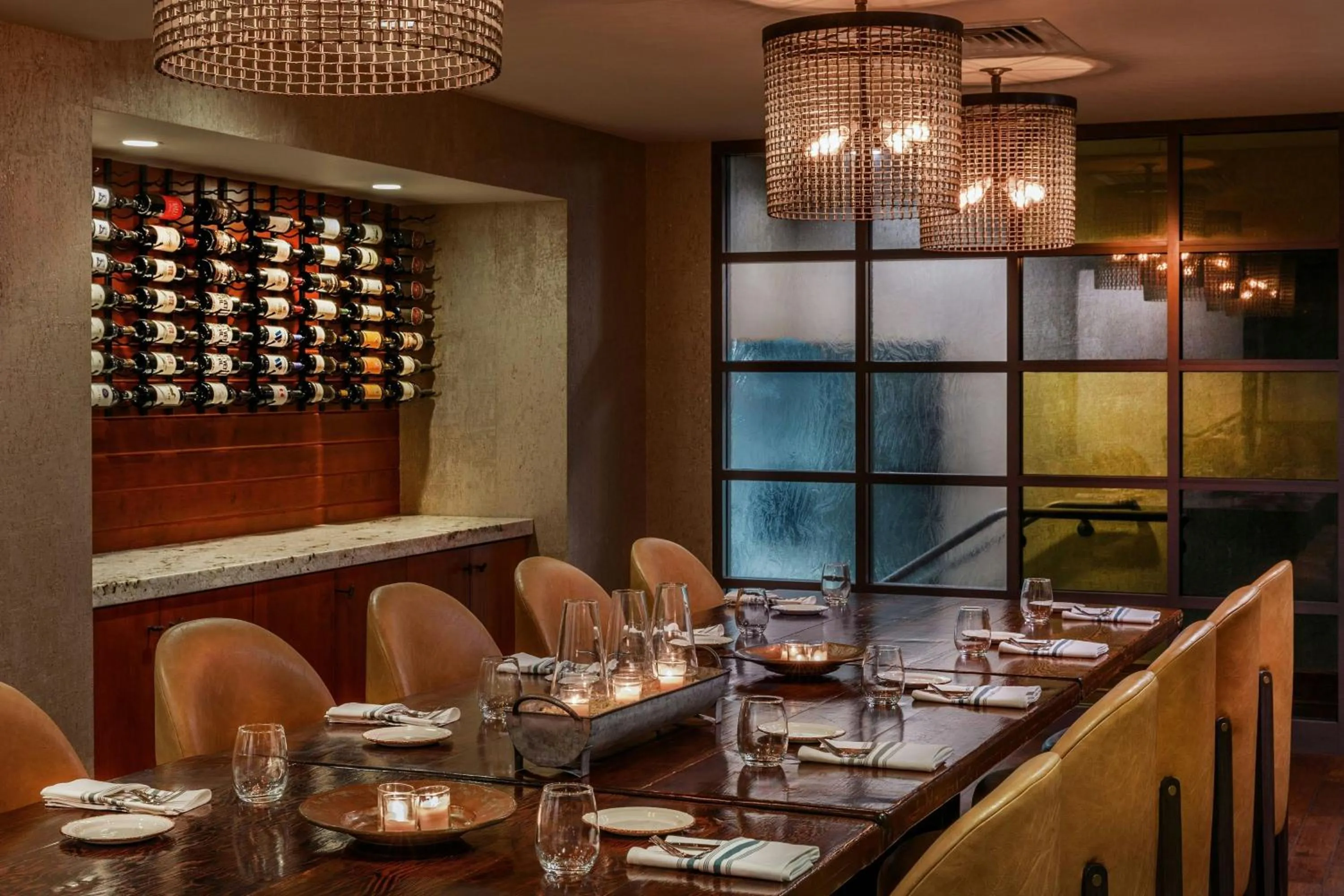 Restaurant/places to eat in Renaissance Allentown Hotel