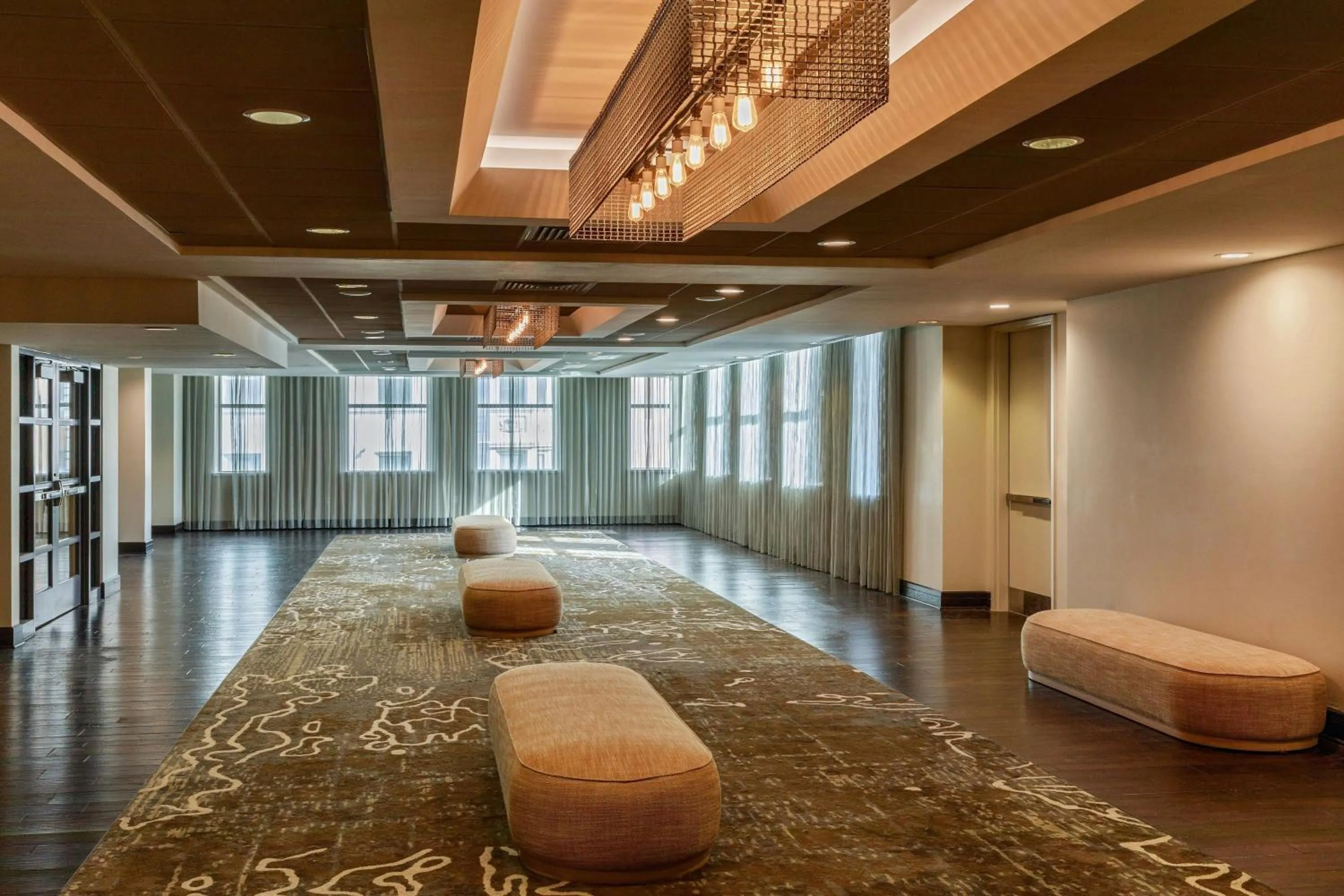 Meeting/conference room in Renaissance Allentown Hotel