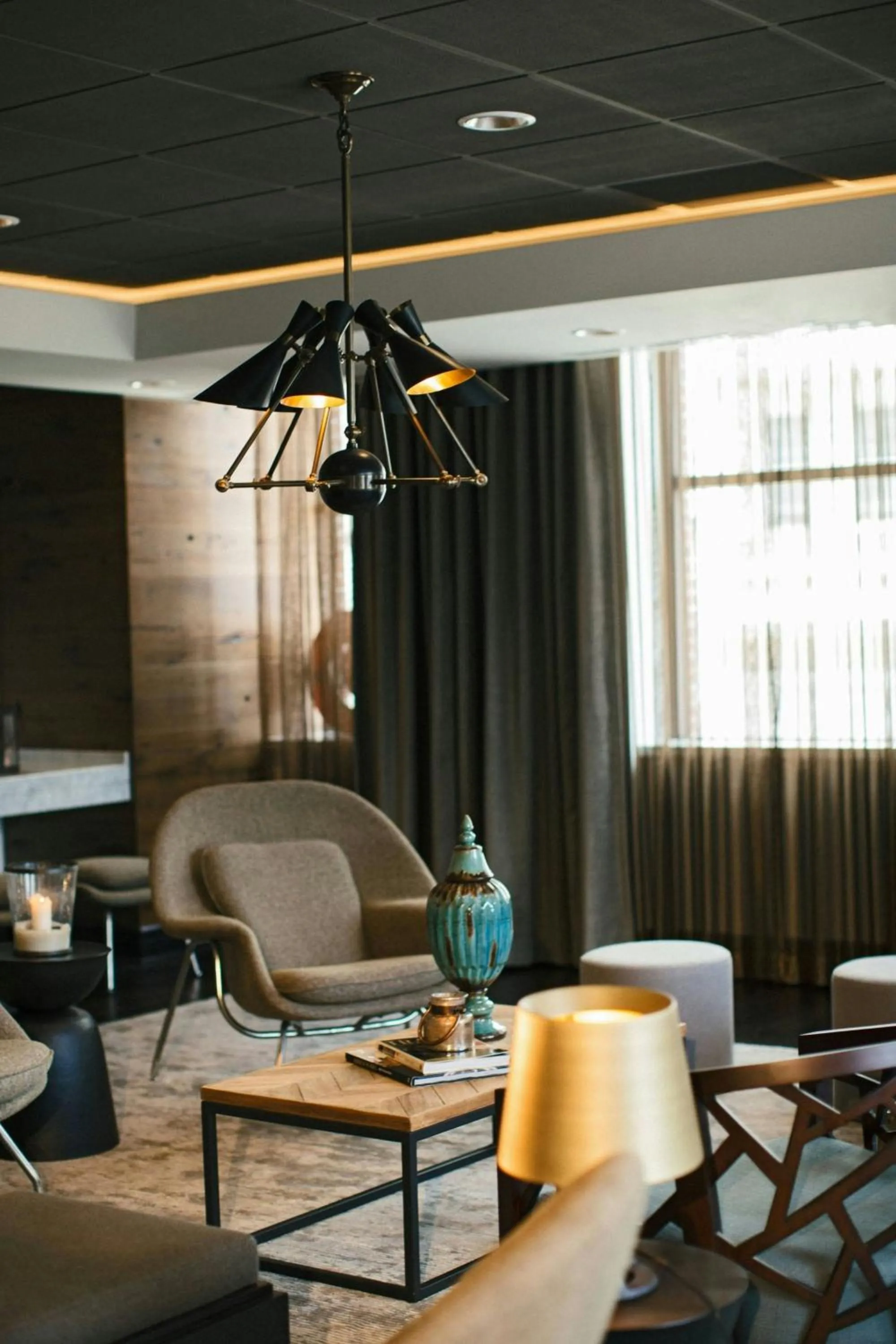 Lounge or bar in Renaissance Allentown Hotel