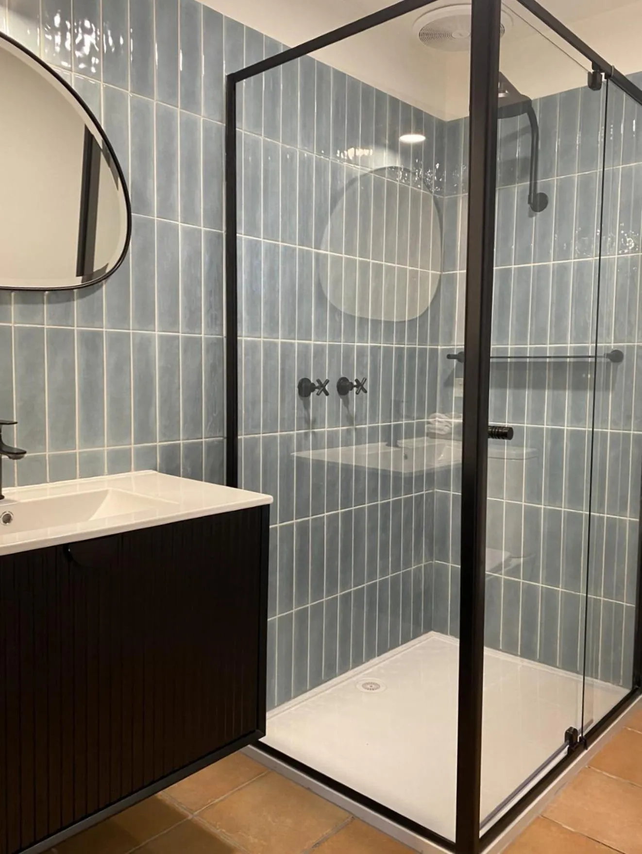 Bathroom in Lorne Surf Apartments