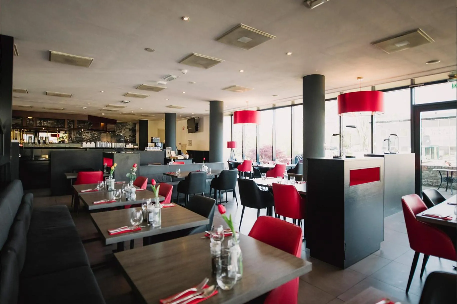 Restaurant/places to eat in Bastion Hotel Rotterdam Alexander