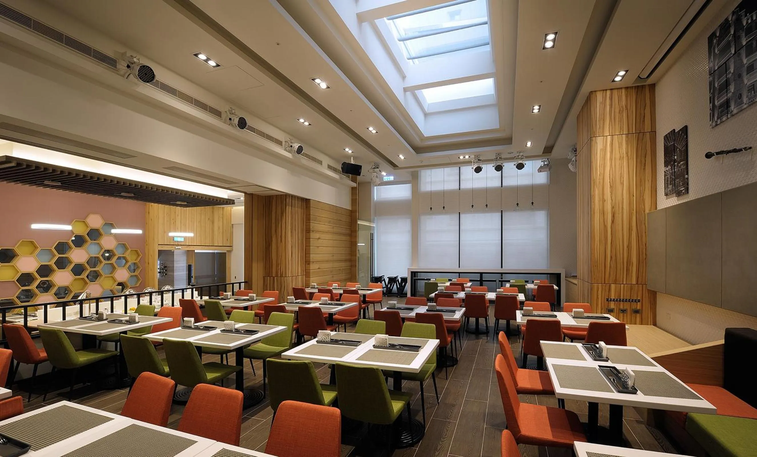 Decorative detail in Golden Tulip Glory Fine Hotel