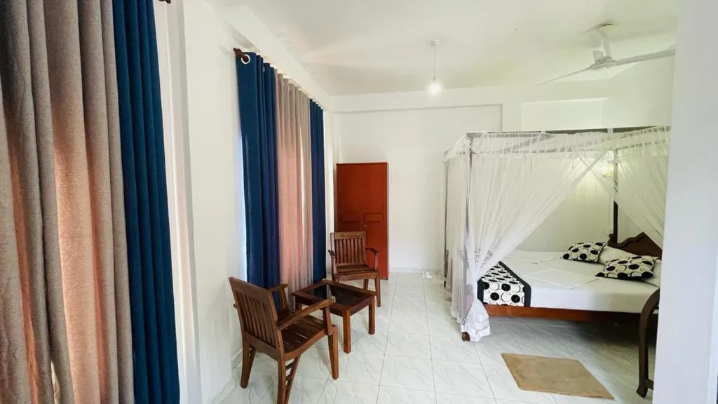 Bed in Sunny Mood Guest House