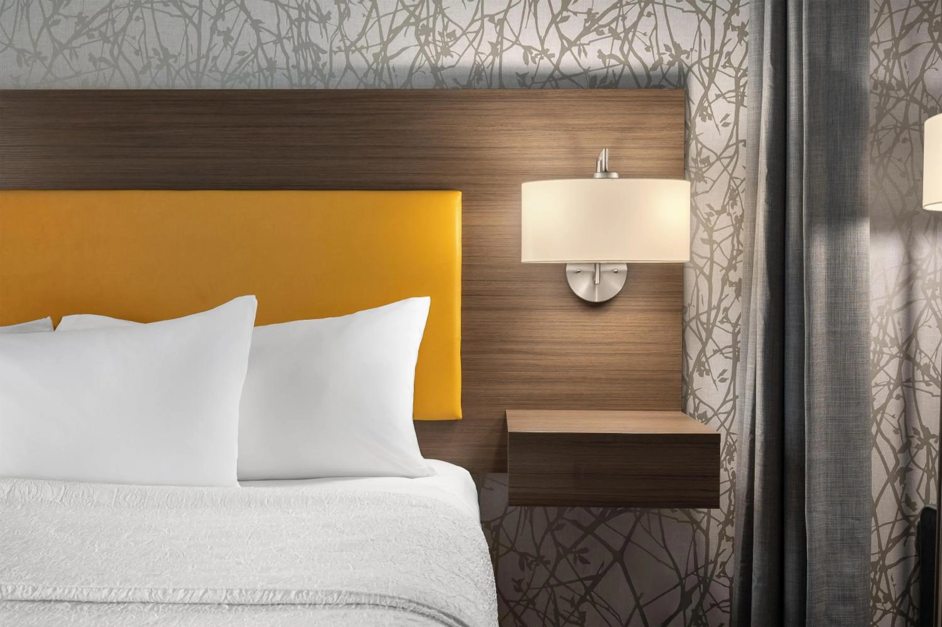 Bed in Home2 Suites By Hilton Cincinnati Eastgate