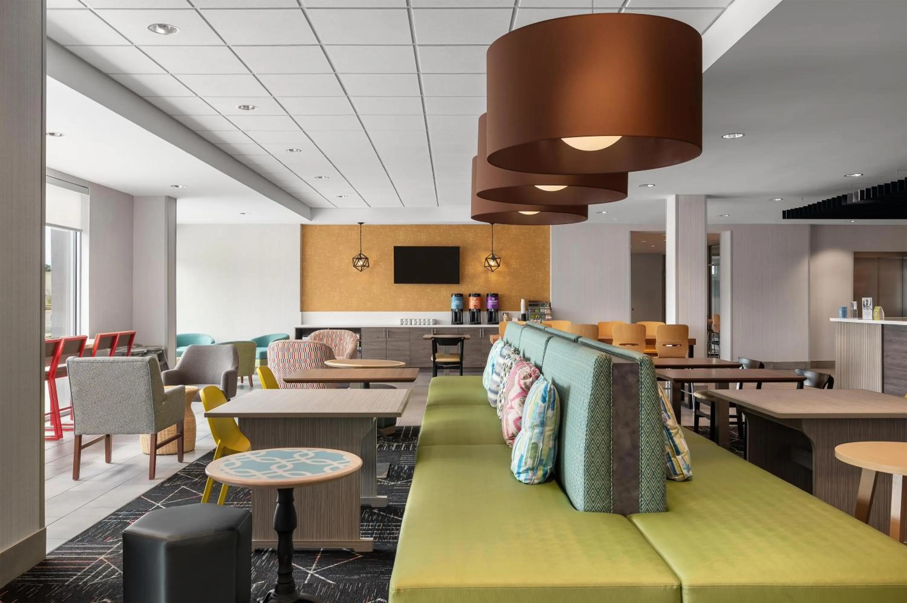 Lobby or reception in Home2 Suites By Hilton Cincinnati Eastgate