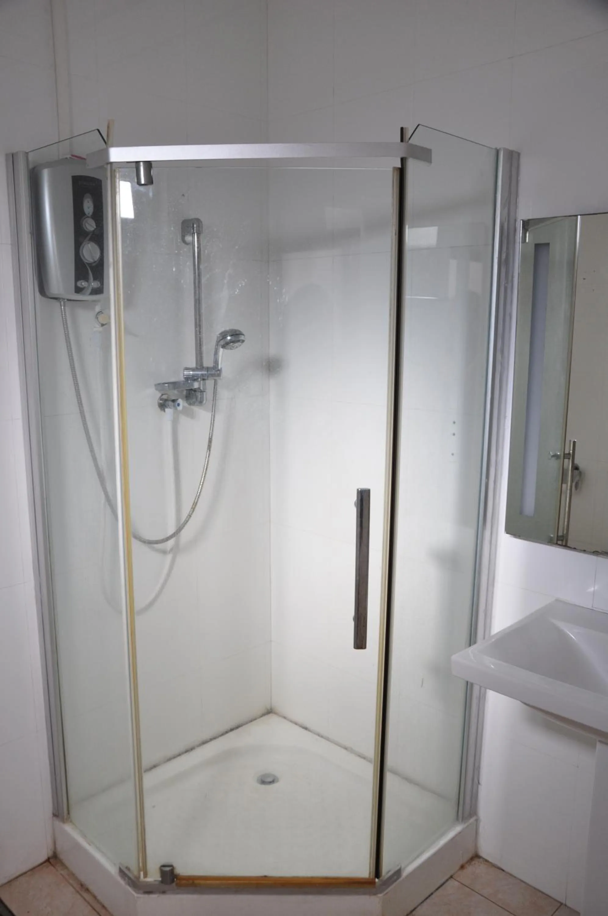 Bathroom in Villa Hotel