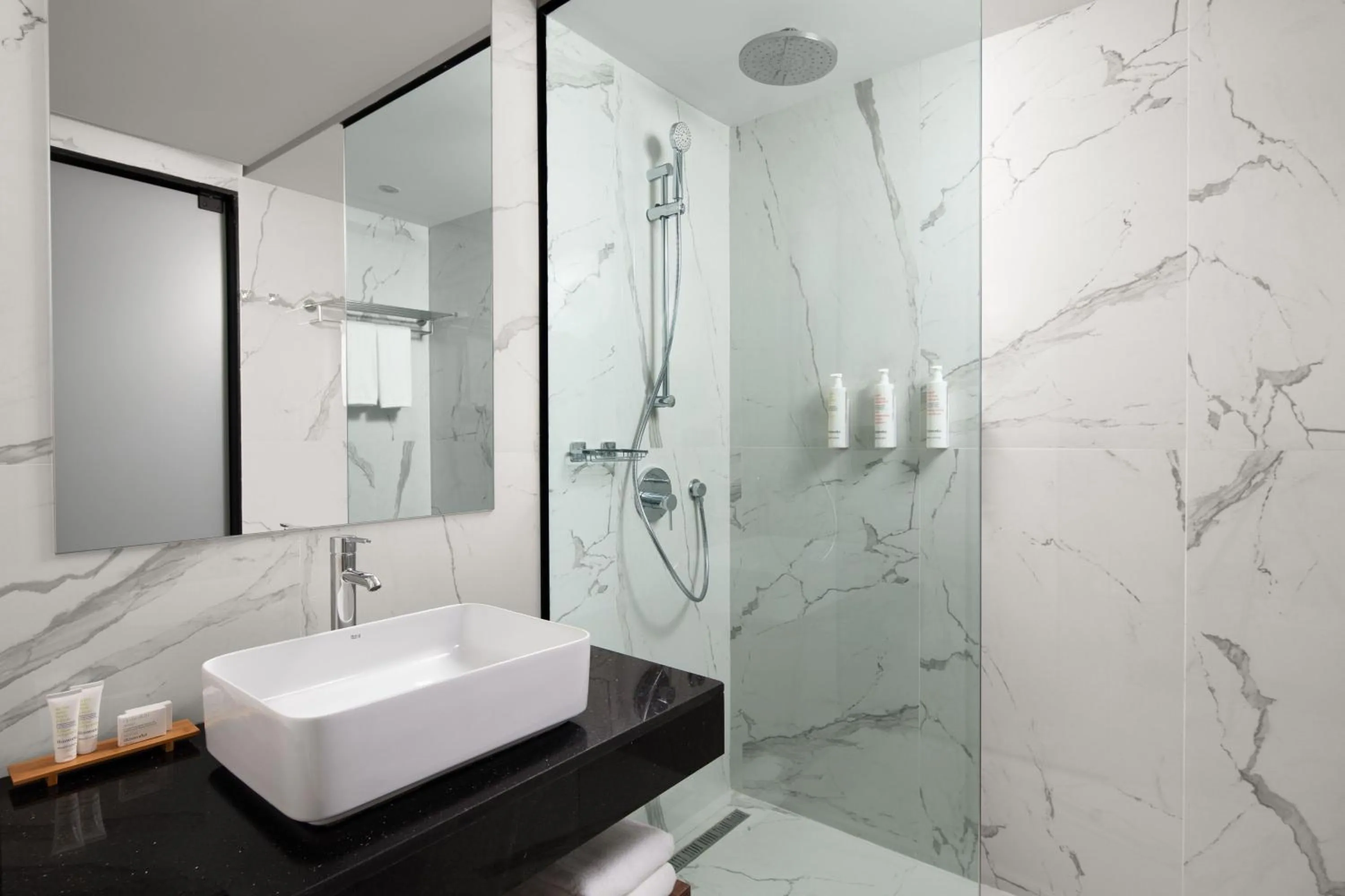 Bathroom in Courtyard by Marriott Casablanca Downtown