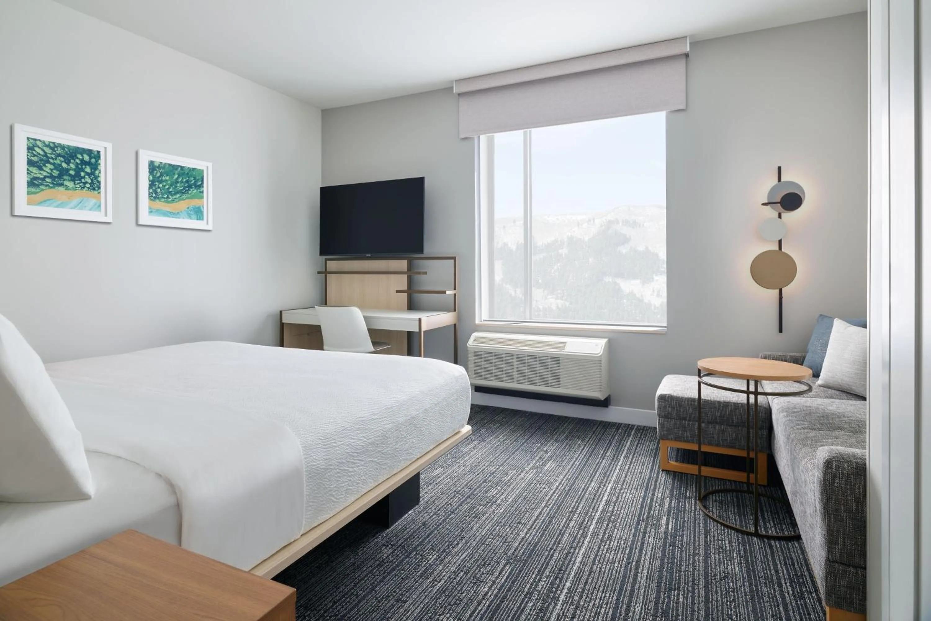 Photo of the whole room, Bed in TownePlace Suites by Marriott Avon Vail Valley