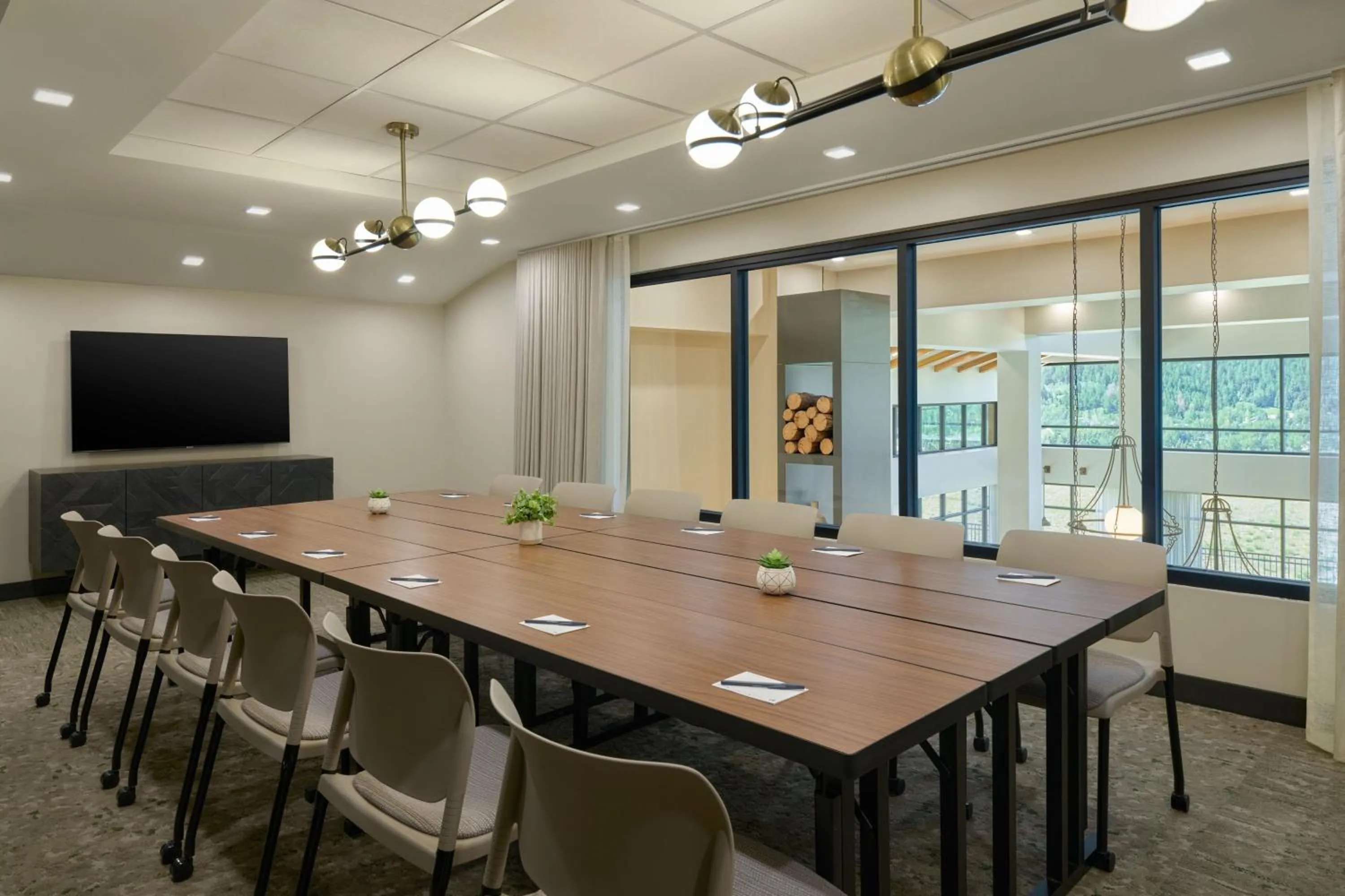 Meeting/conference room in TownePlace Suites by Marriott Avon Vail Valley