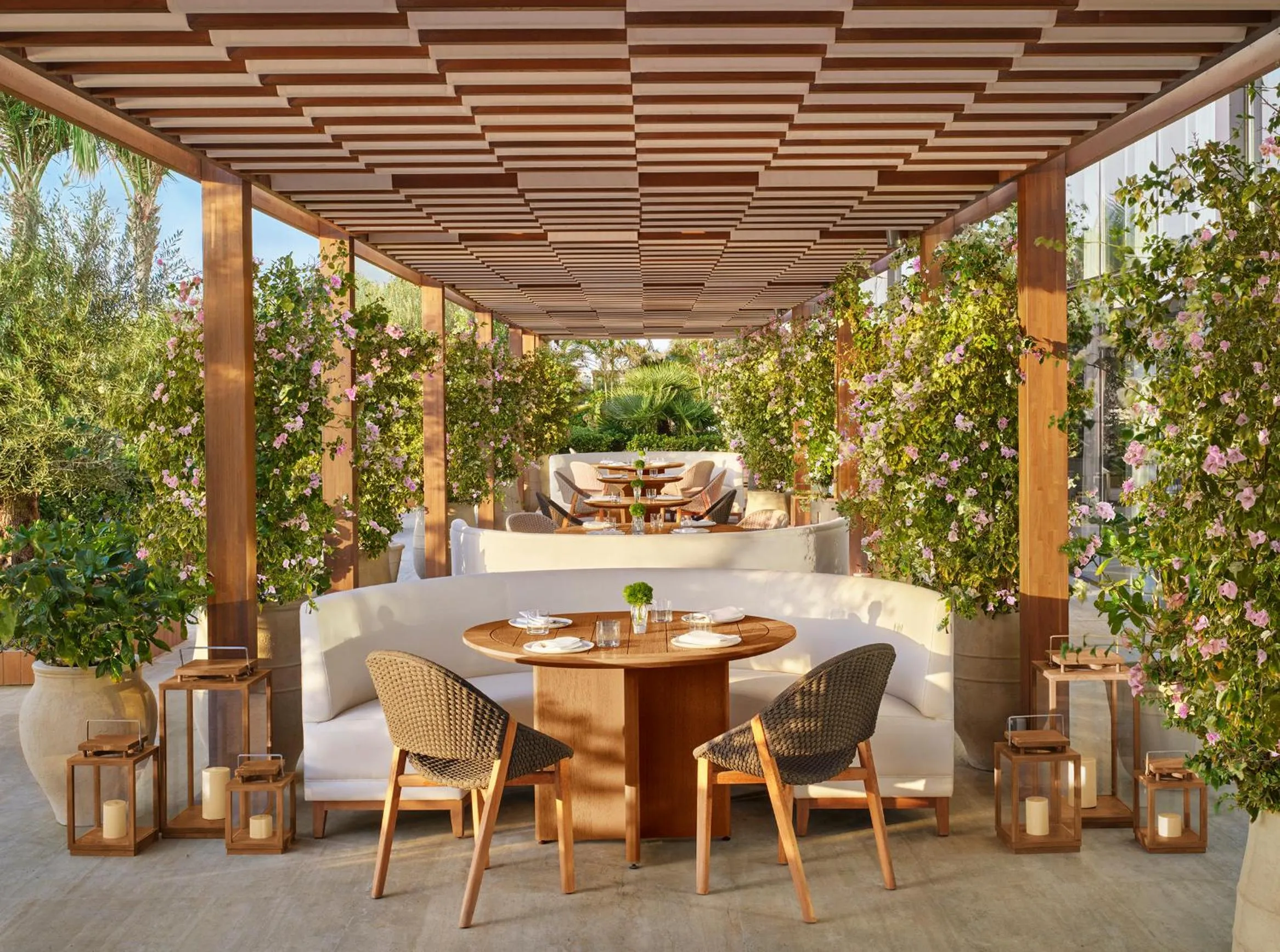 Restaurant/places to eat in The Jeddah EDITION