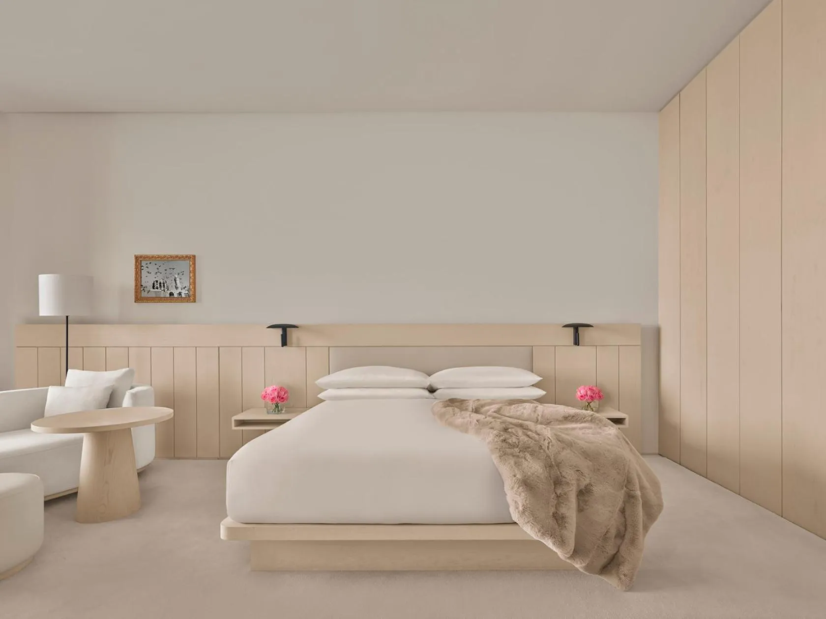 Bed in The Jeddah EDITION