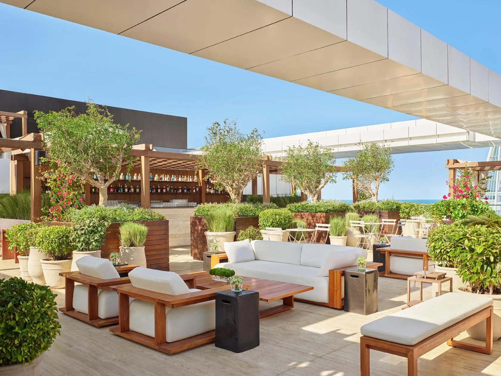 Restaurant/places to eat in The Jeddah EDITION