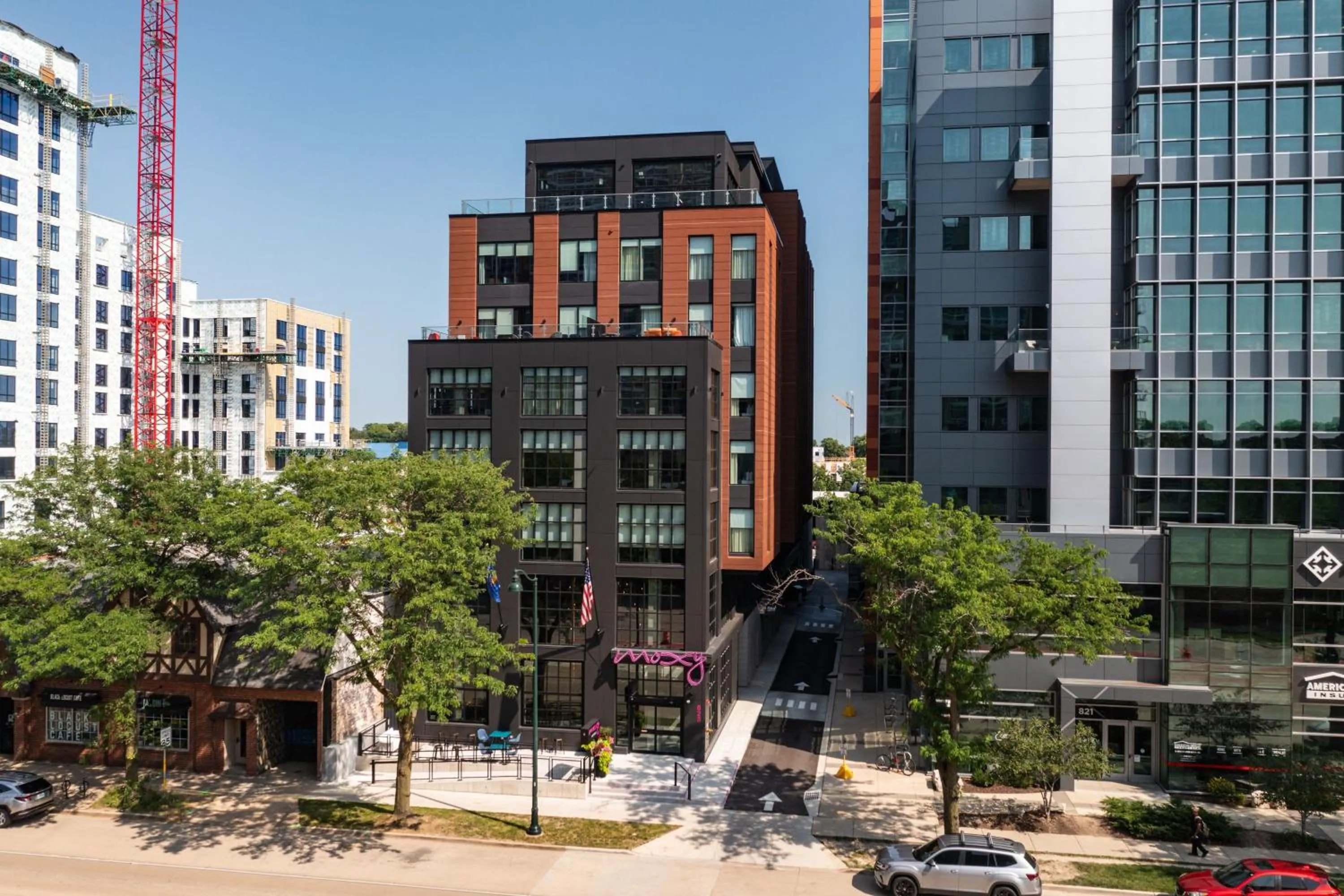 Property building in Moxy Madison Downtown