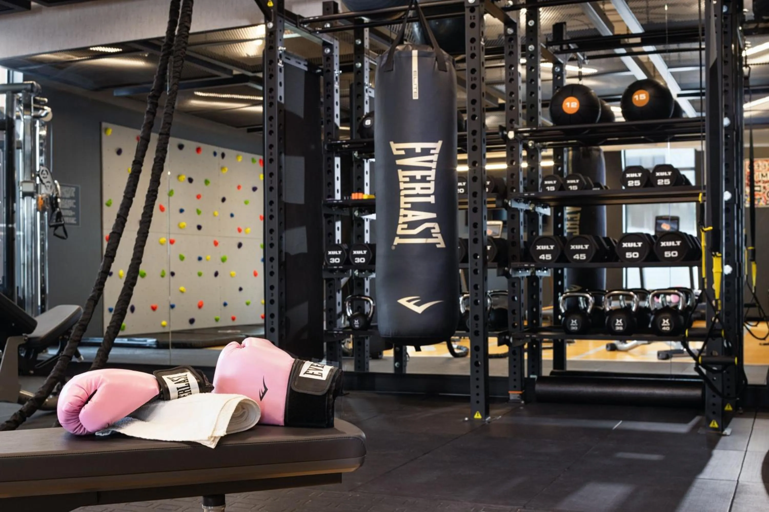 Fitness centre/facilities in Moxy Madison Downtown