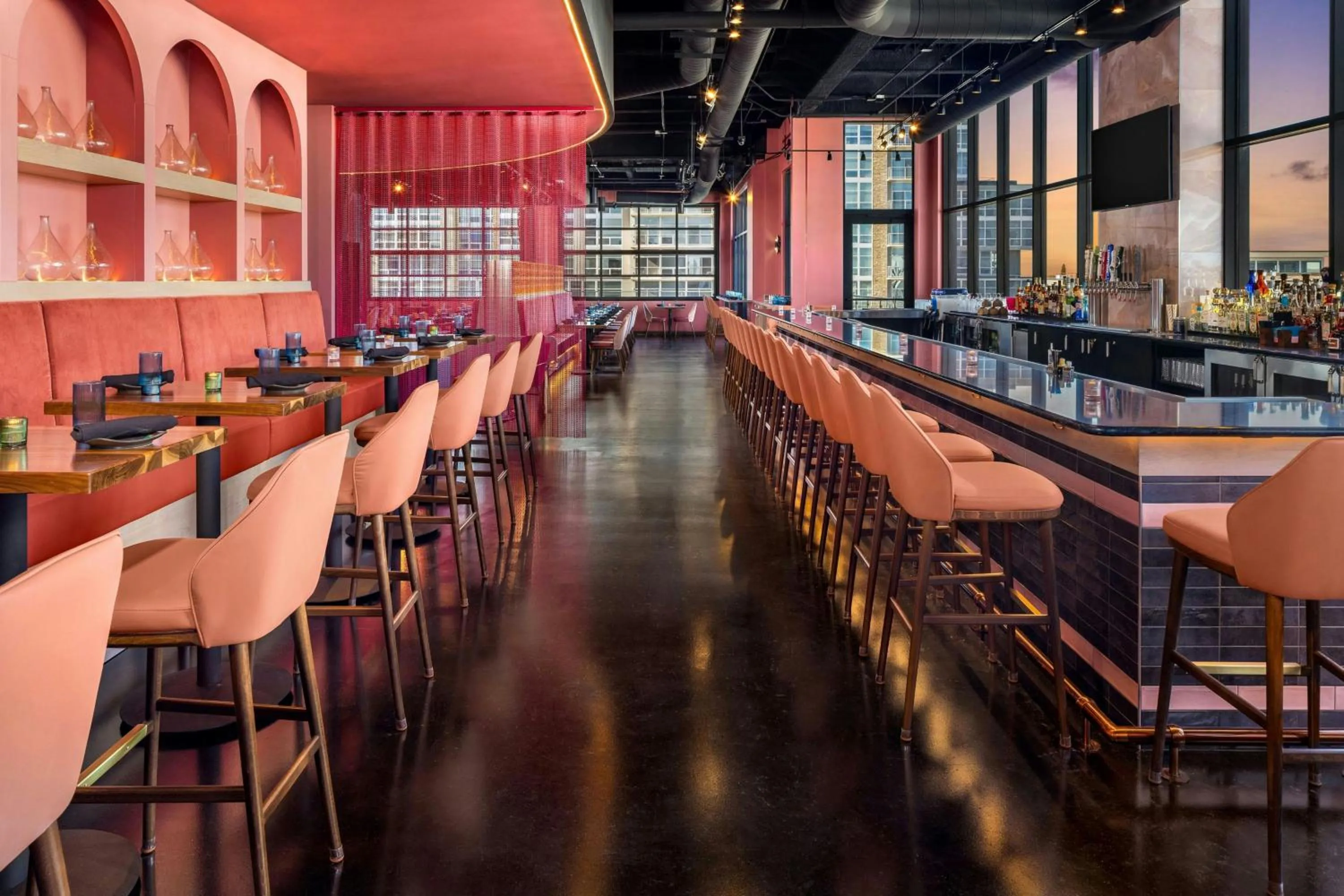 Lounge or bar in Moxy Madison Downtown