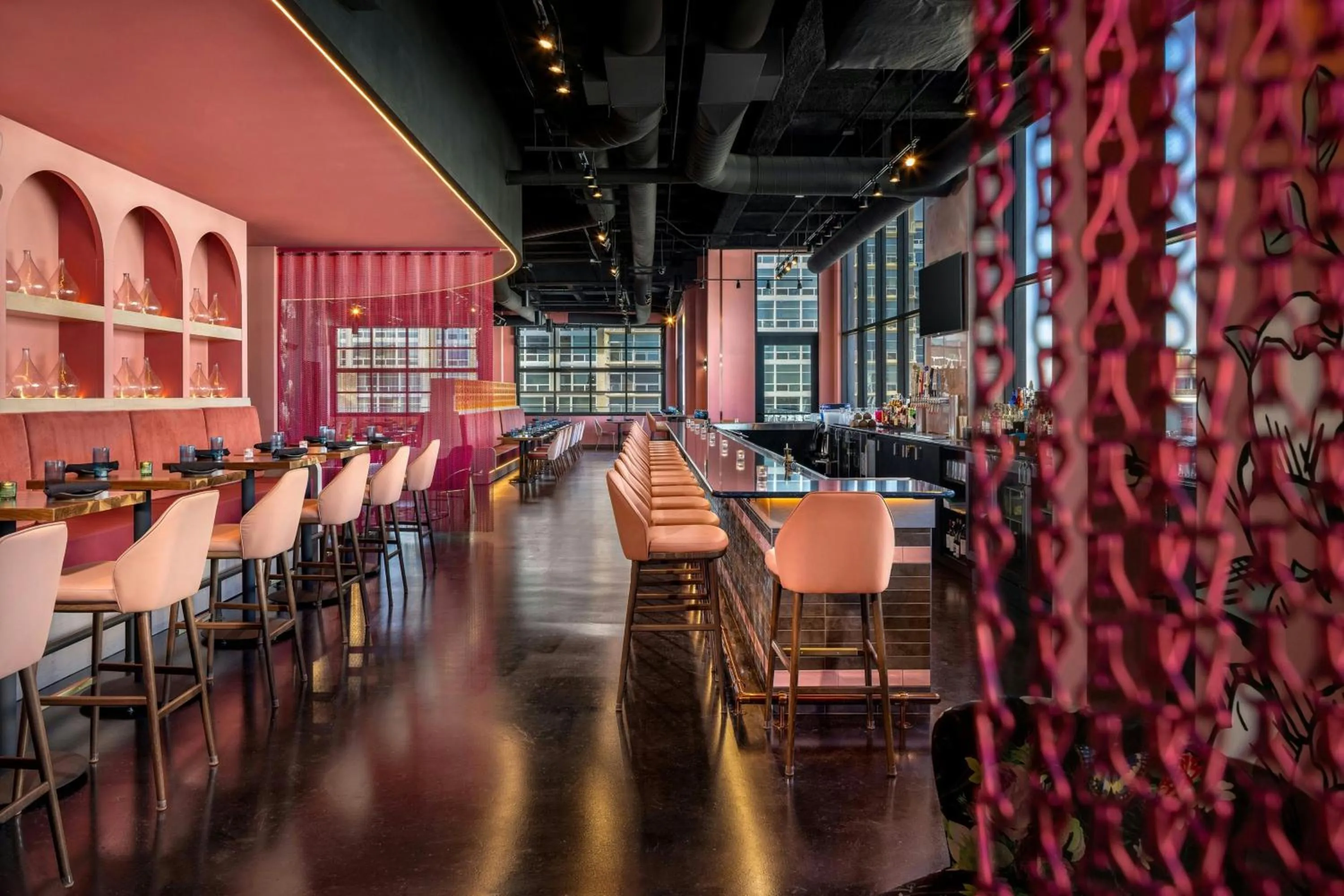 Lounge or bar in Moxy Madison Downtown