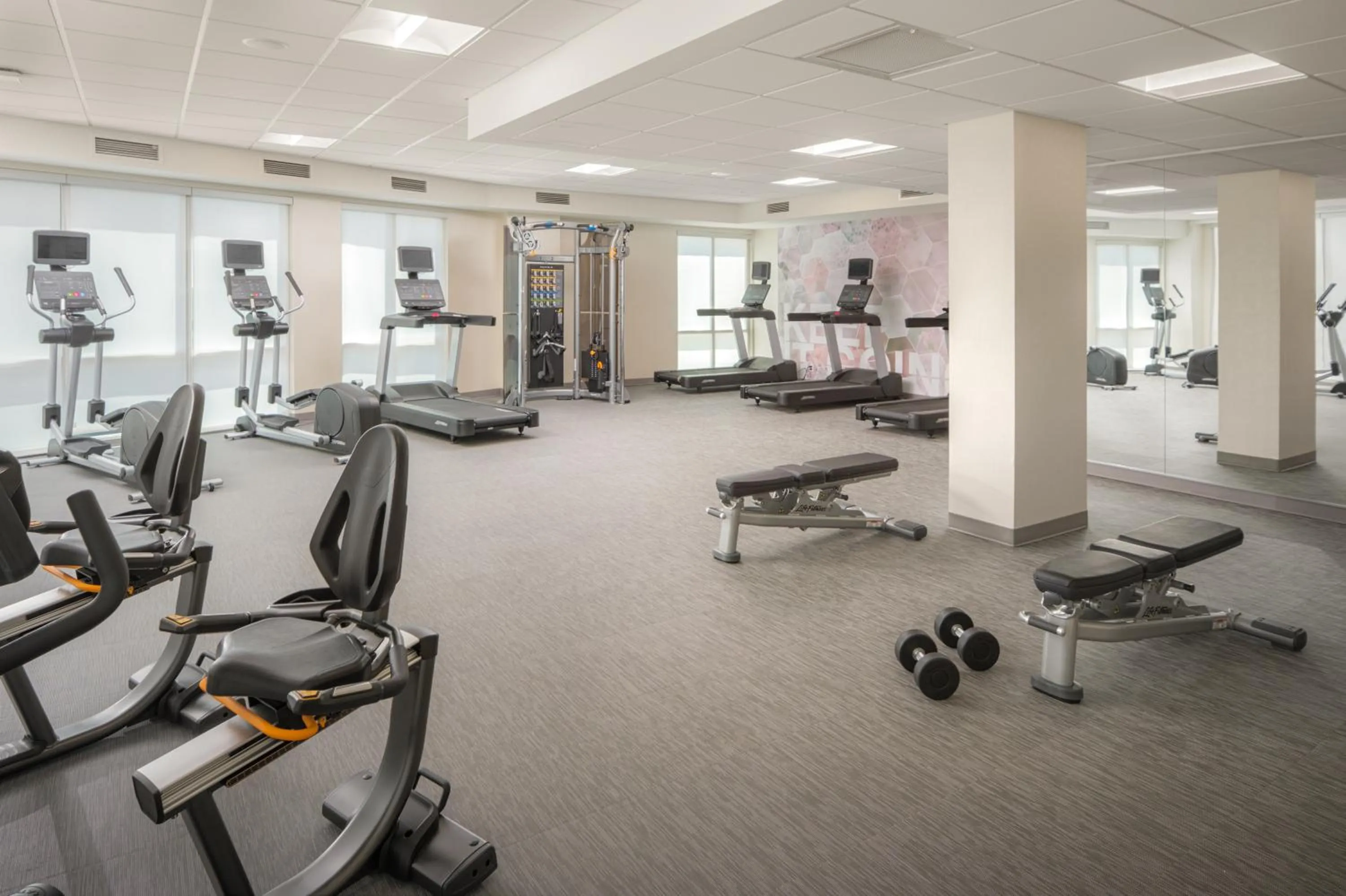 Fitness centre/facilities in SpringHill Suites by Marriott Tampa Downtown
