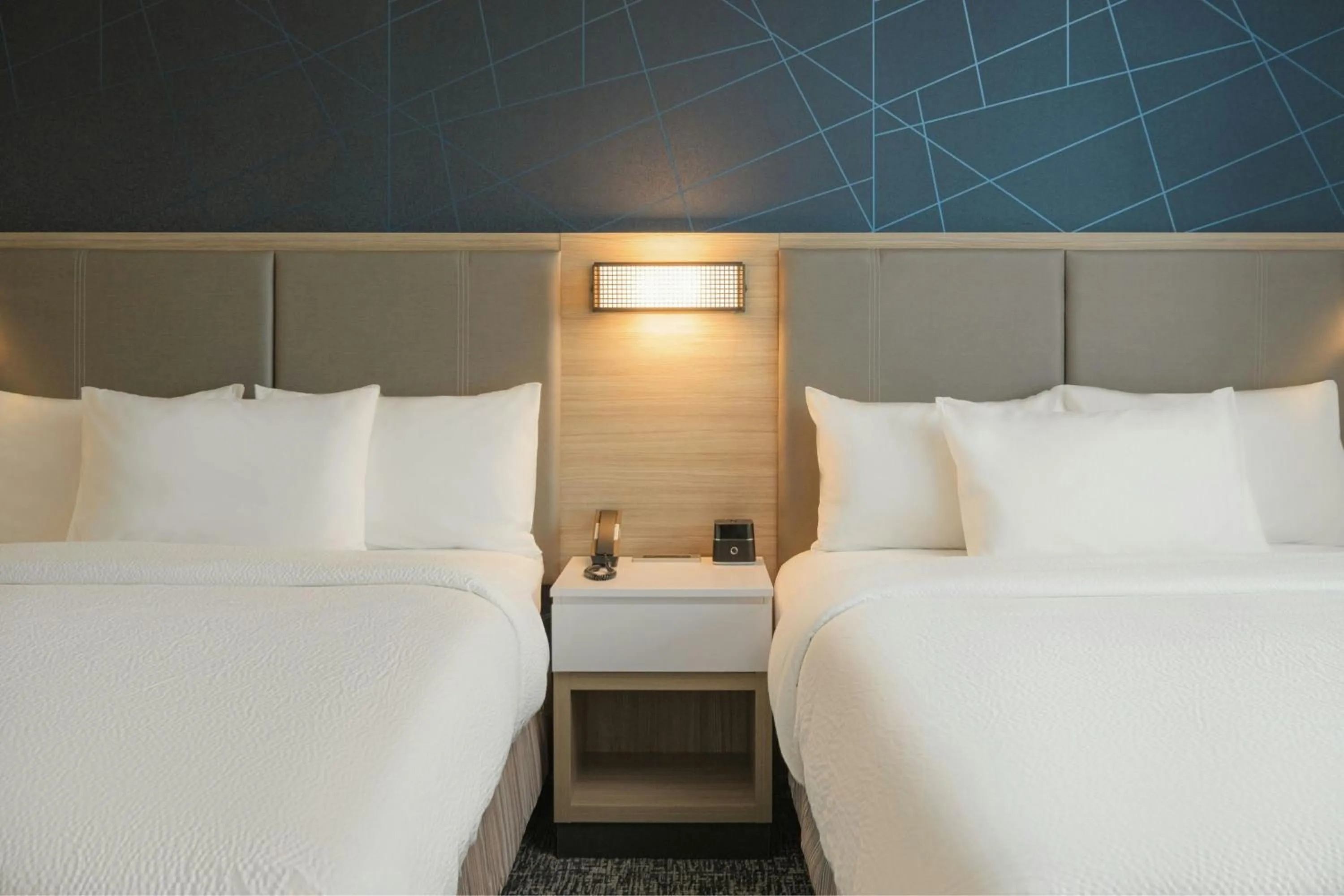 Photo of the whole room, Bed in SpringHill Suites by Marriott Tampa Downtown