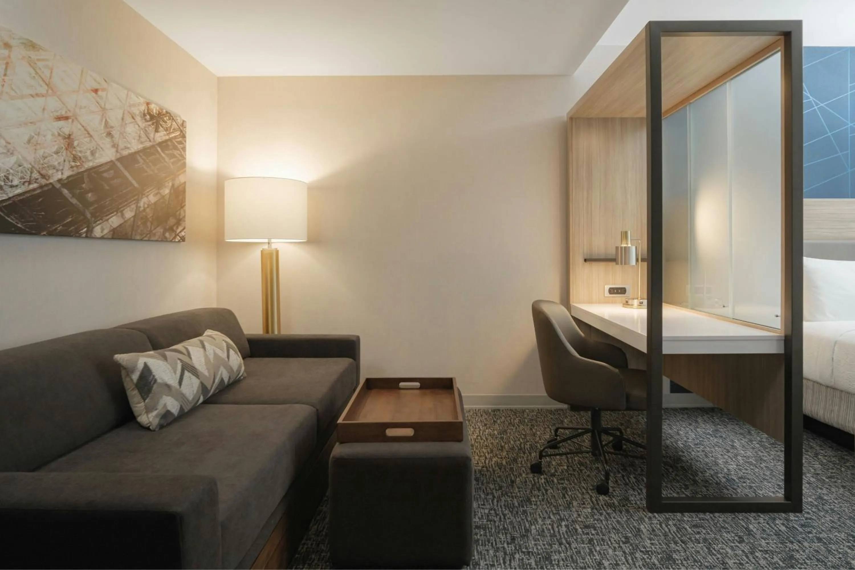 Living room, Bed in SpringHill Suites by Marriott Tampa Downtown