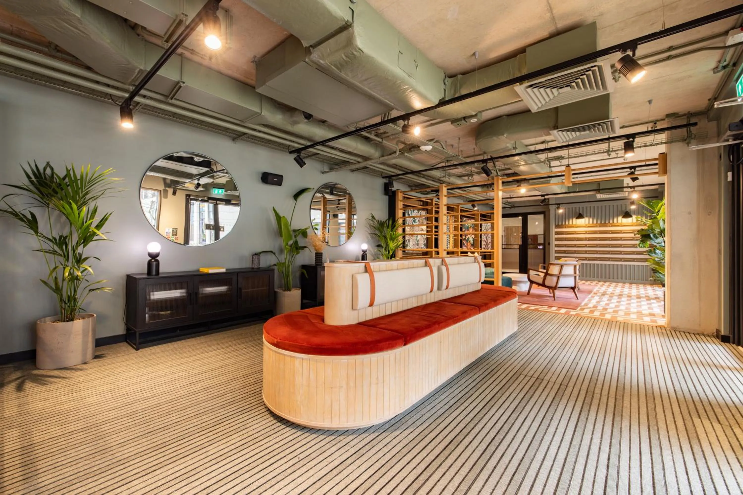 Communal lounge/ TV room, Bed in Charles Hope Leeds